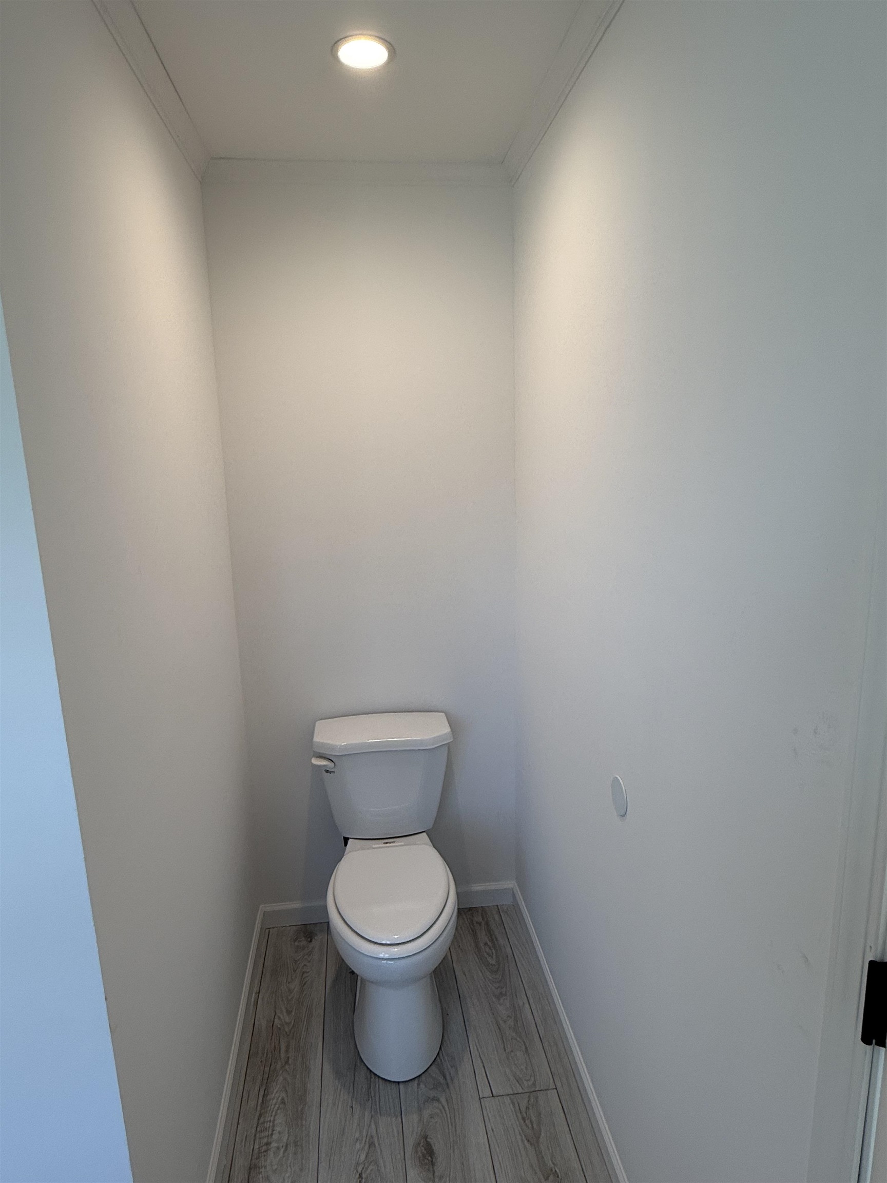 2 Wentworth Ave, Tilton, NH 03276