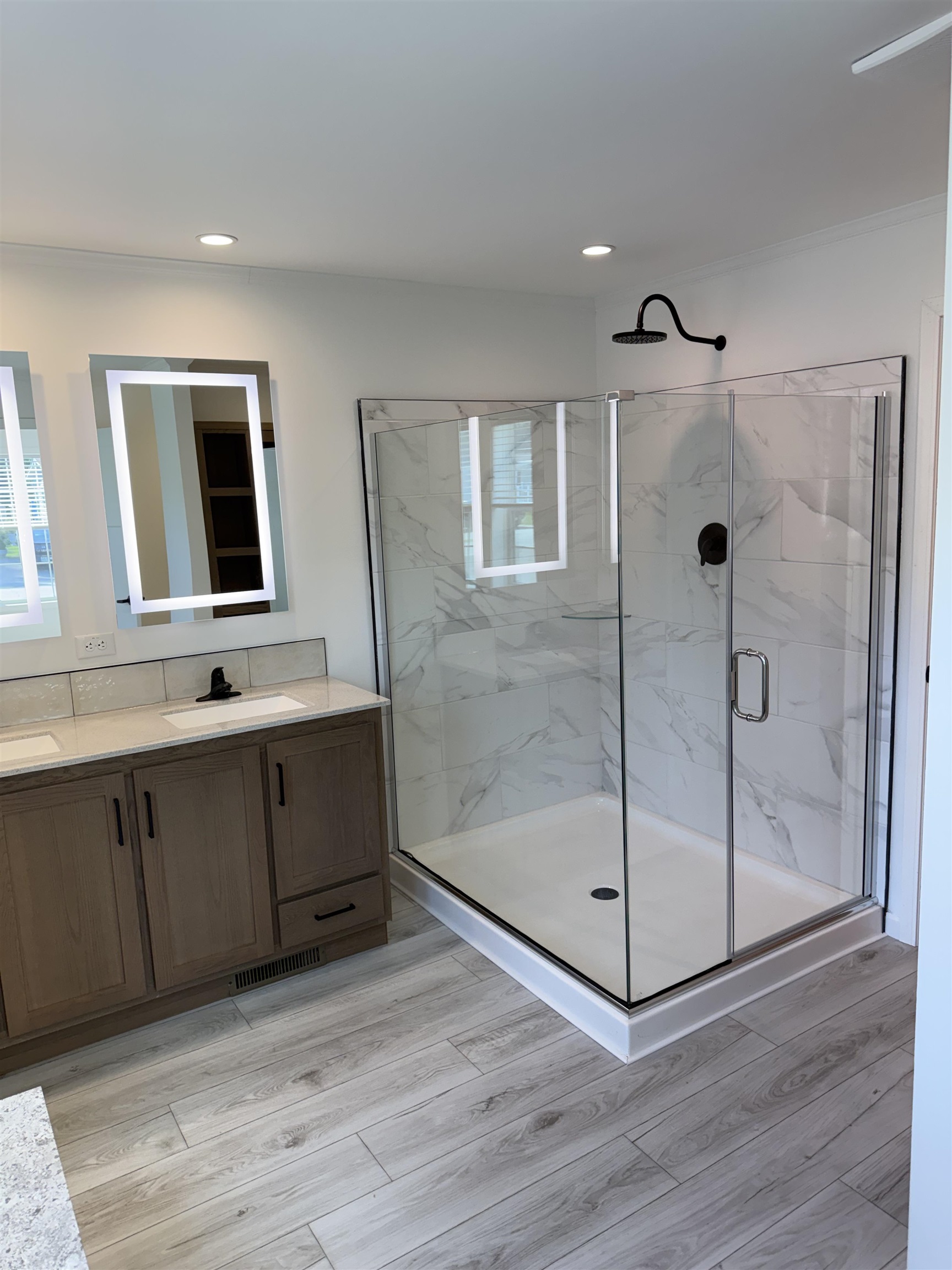 2 Wentworth Ave, Tilton, NH 03276