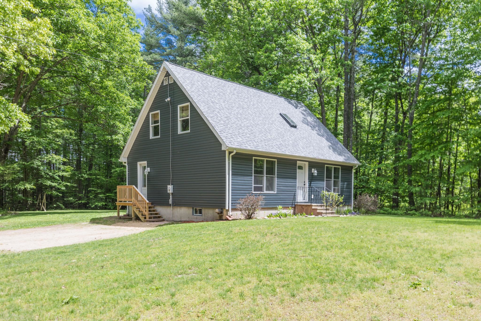 19 Glenn Hill Rd, Dover, NH 03820