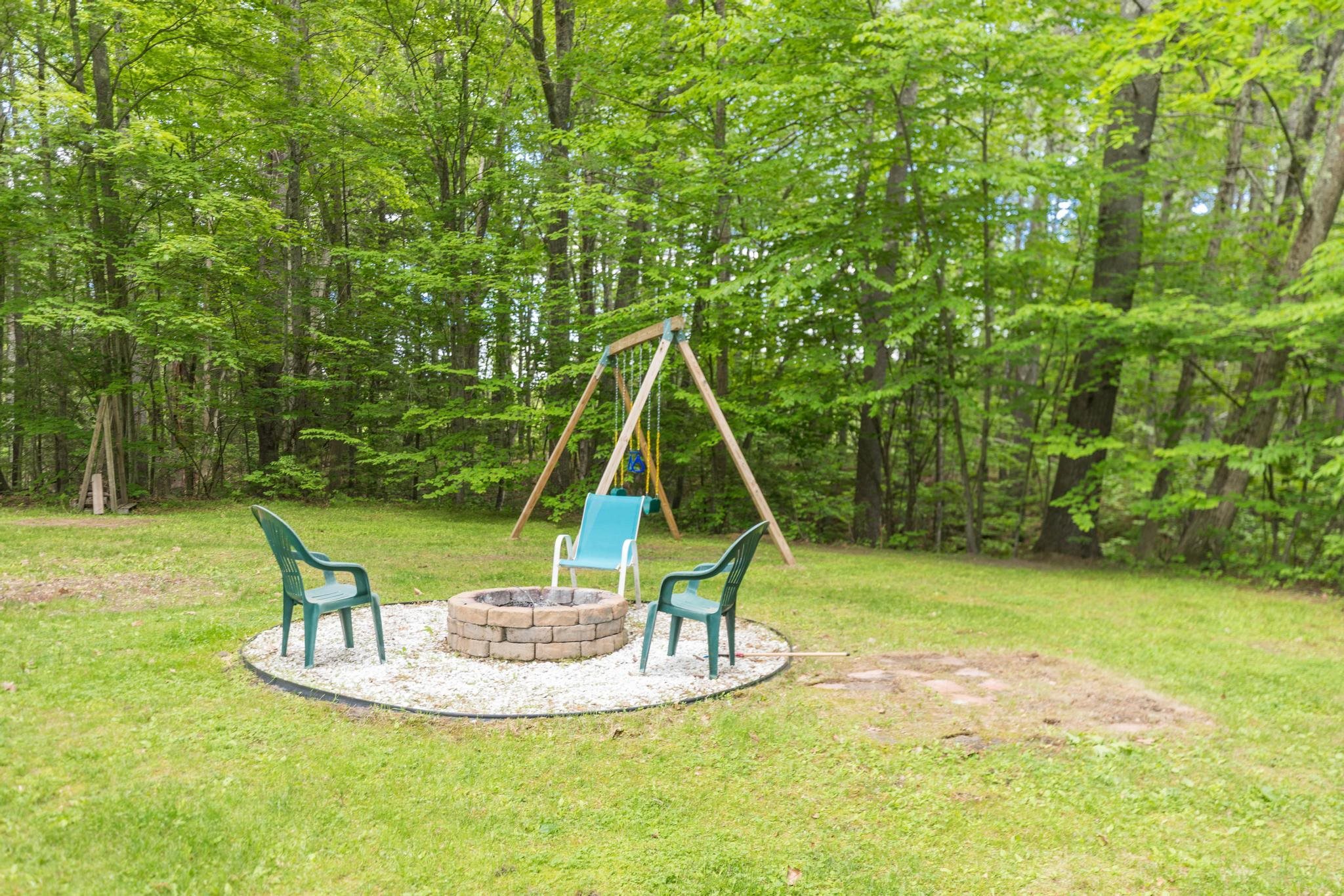 19 Glenn Hill Rd, Dover, NH 03820