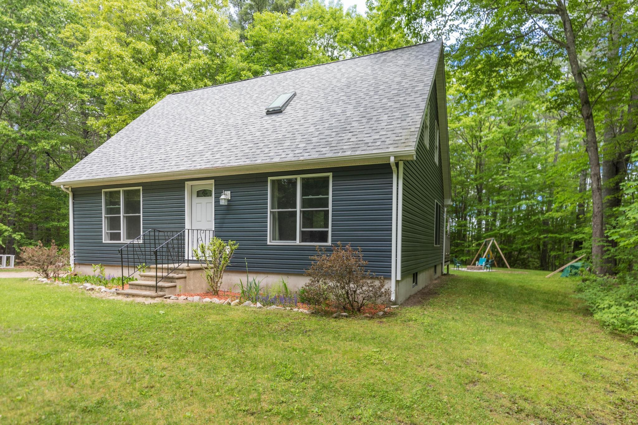 19 Glenn Hill Rd, Dover, NH 03820