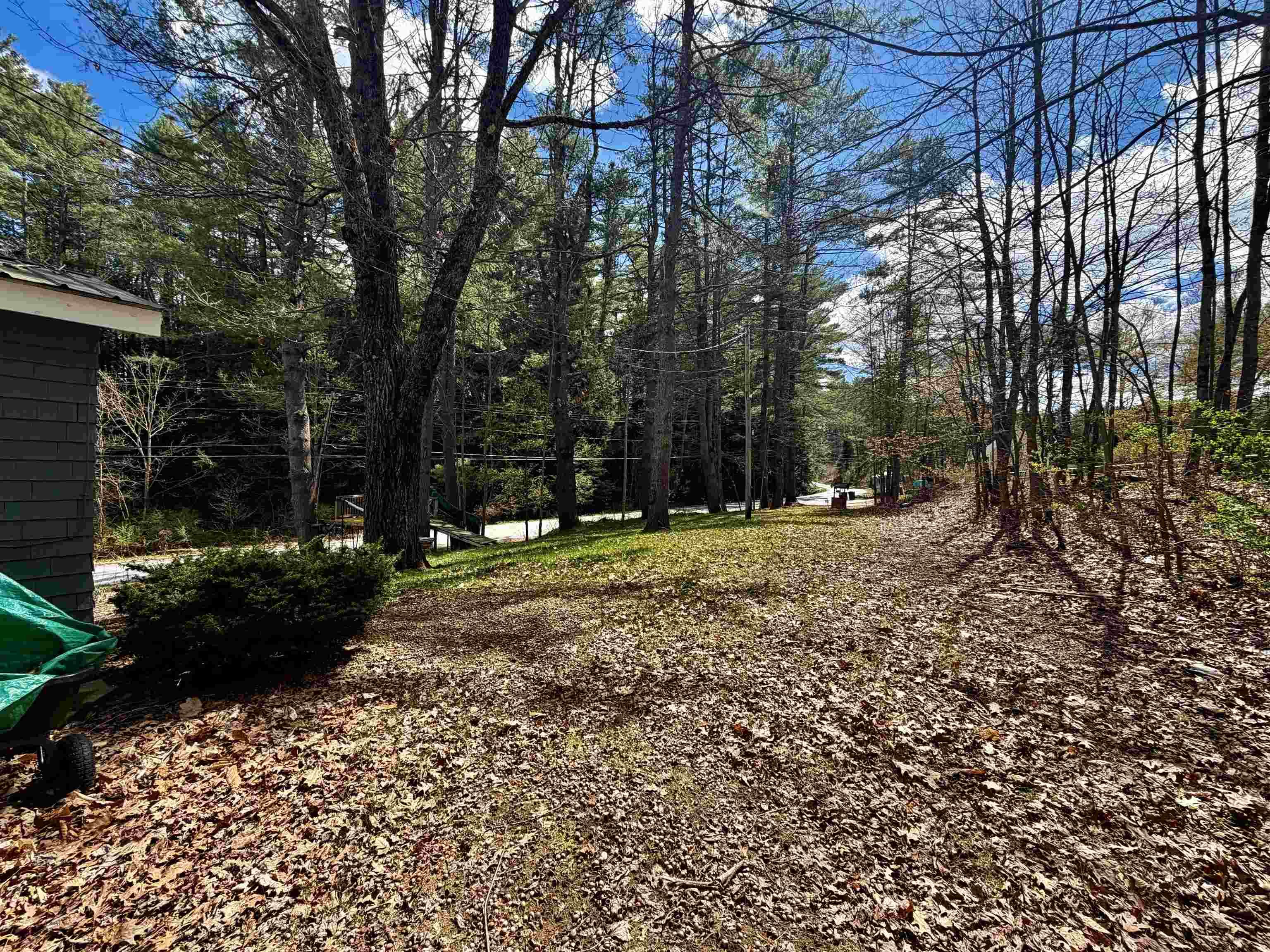 65 Old Goshen Rd, Newport, NH 03773