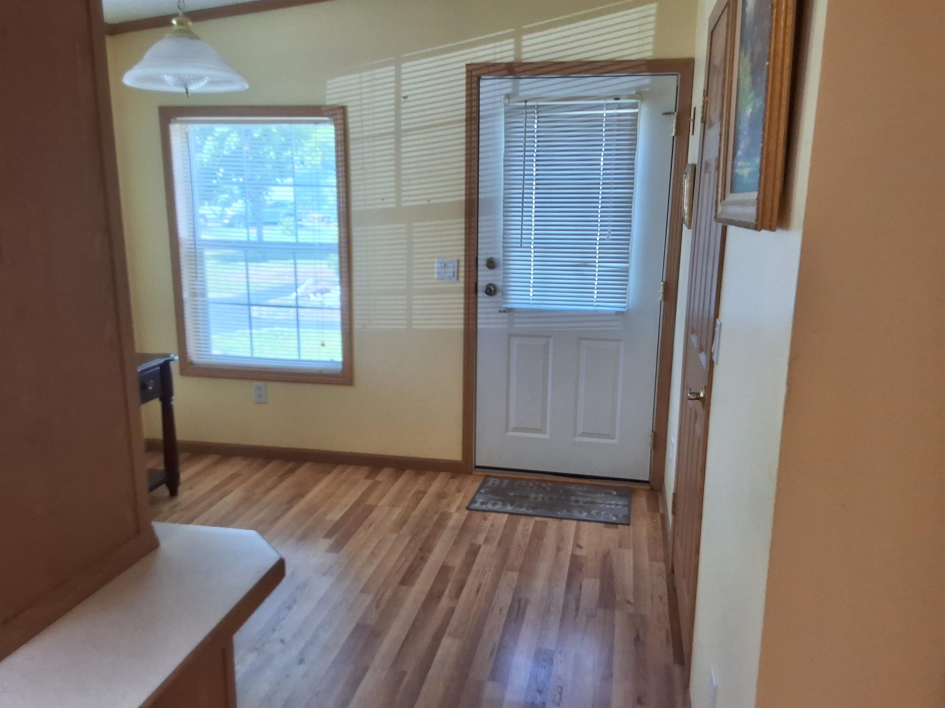 62 Seneca St, Rochester, NH 03867