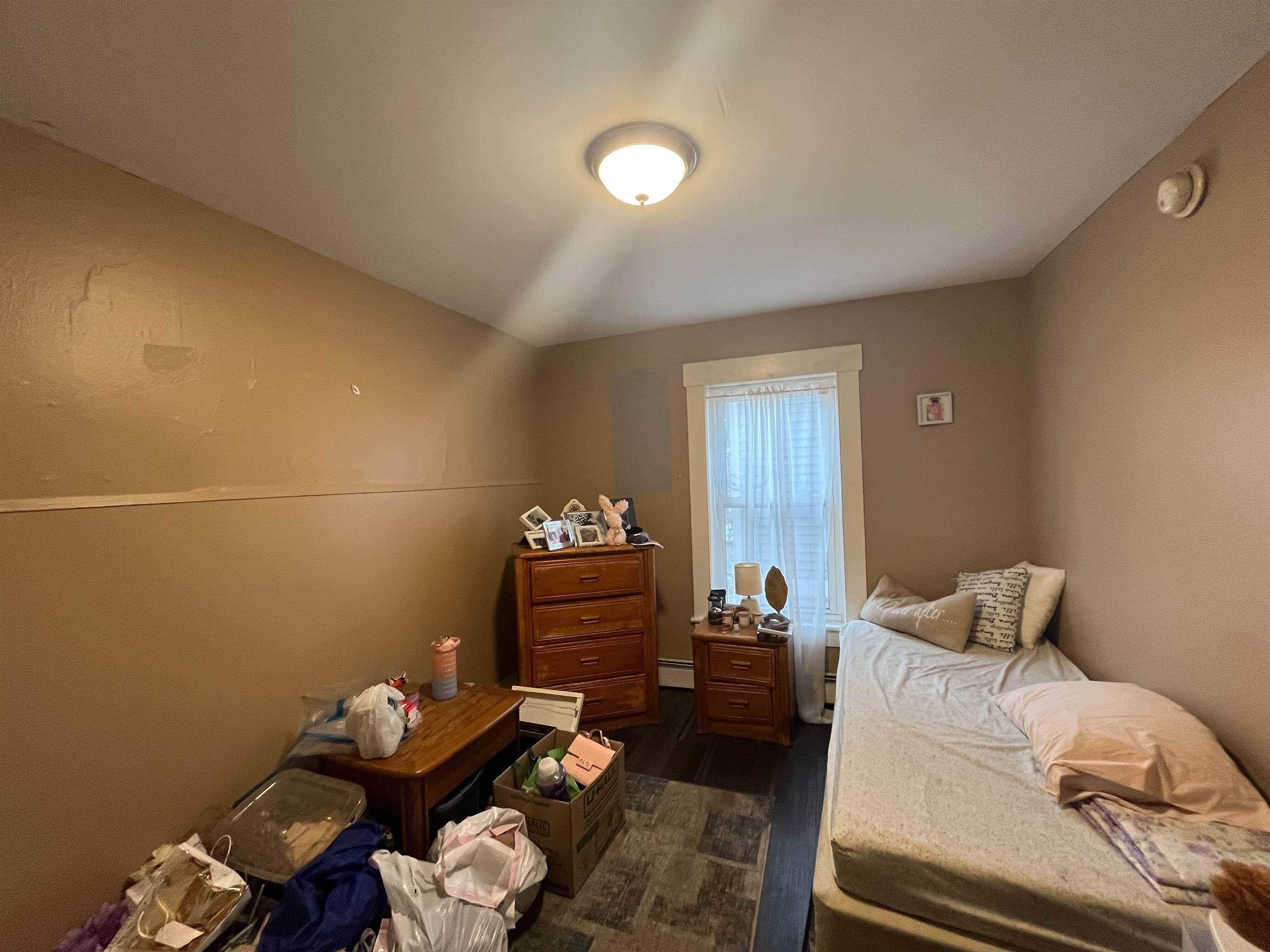 261 Union Ave, Laconia, NH 03264