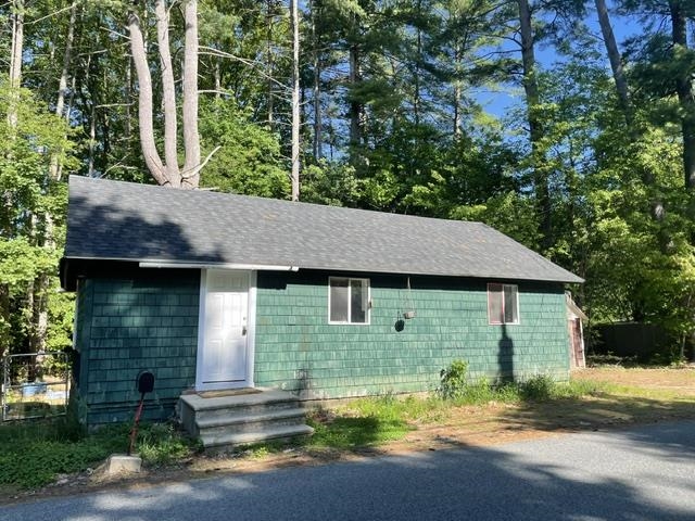 11 Wilson Pond Rd, Swanzey, NH 03431