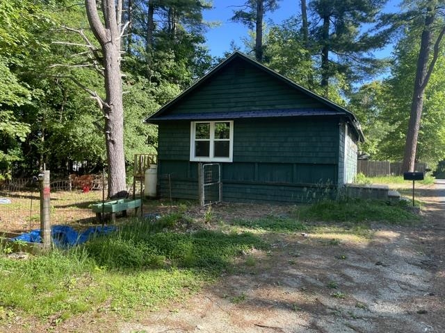 11 Wilson Pond Rd, Swanzey, NH 03431