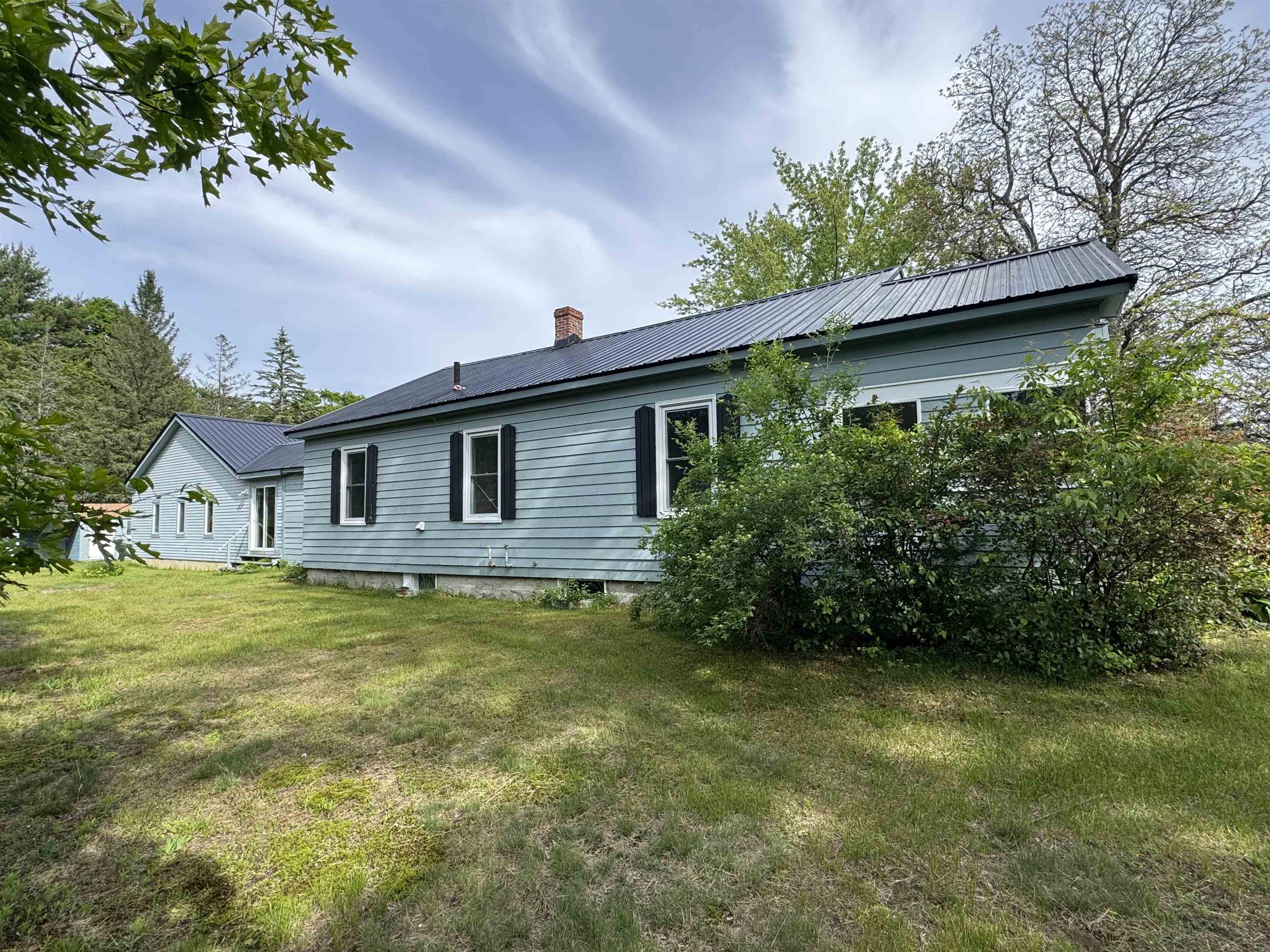 1 Circle Dr, Boscawen, NH 03303