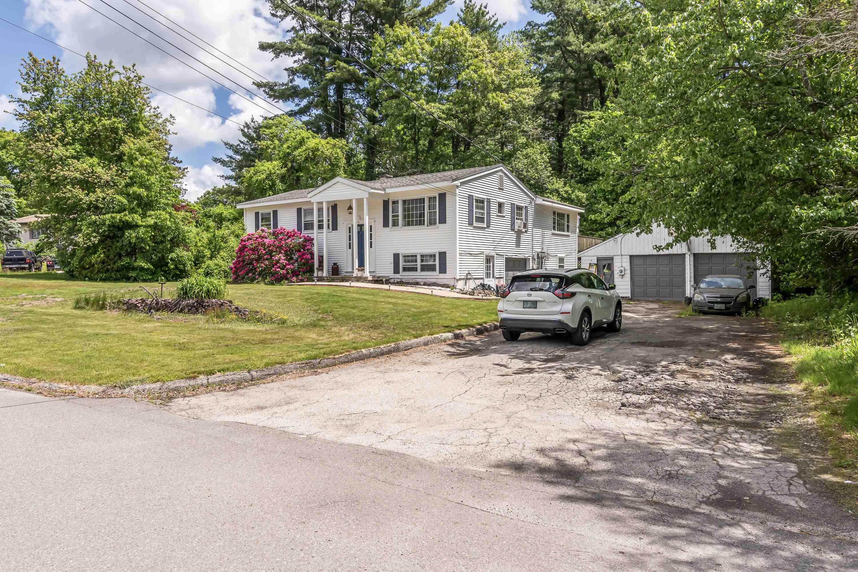 3 Craven Ter, Derry, NH 03038
