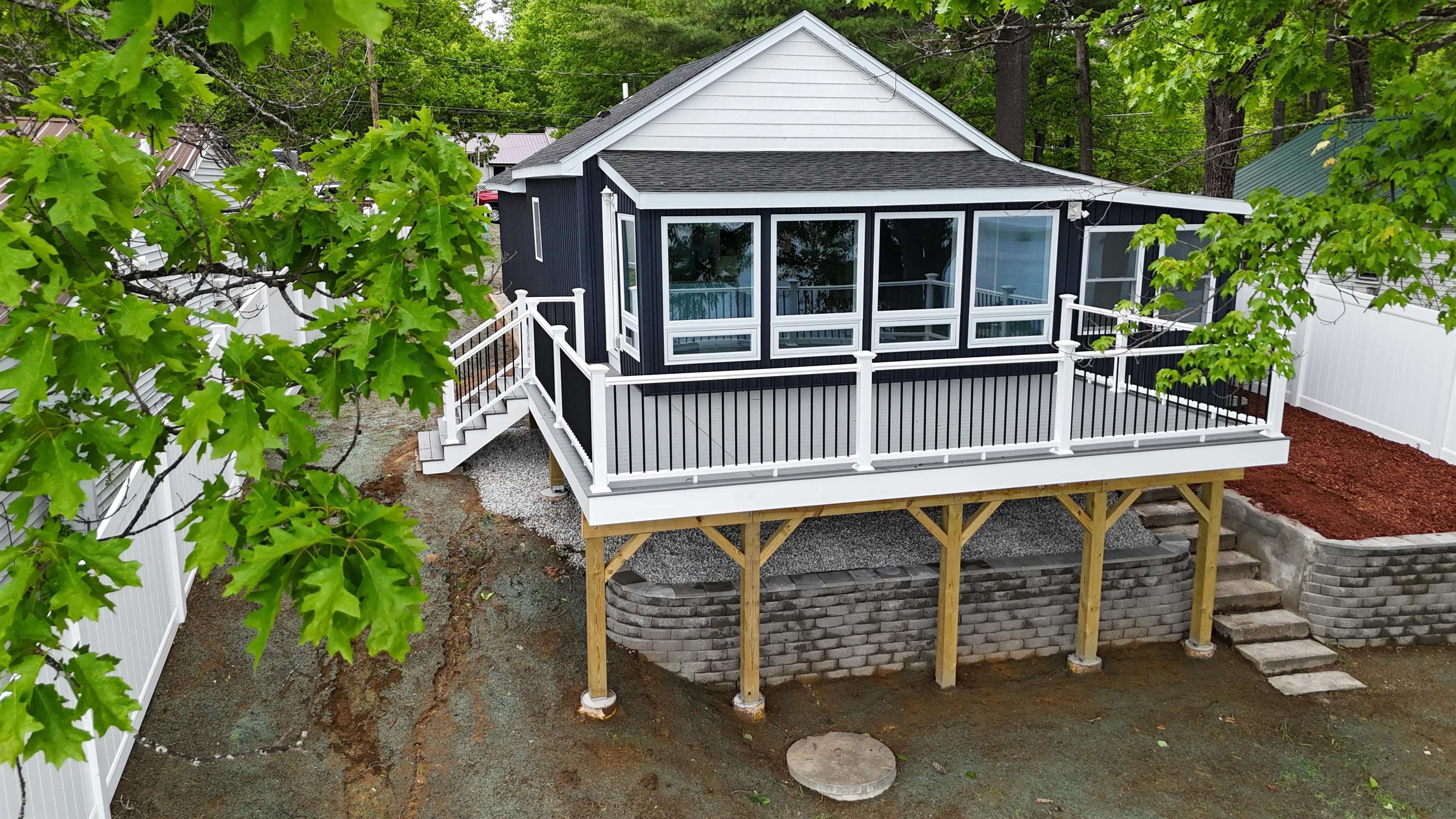 14 Glines Park Rd, Northfield, NH 03276