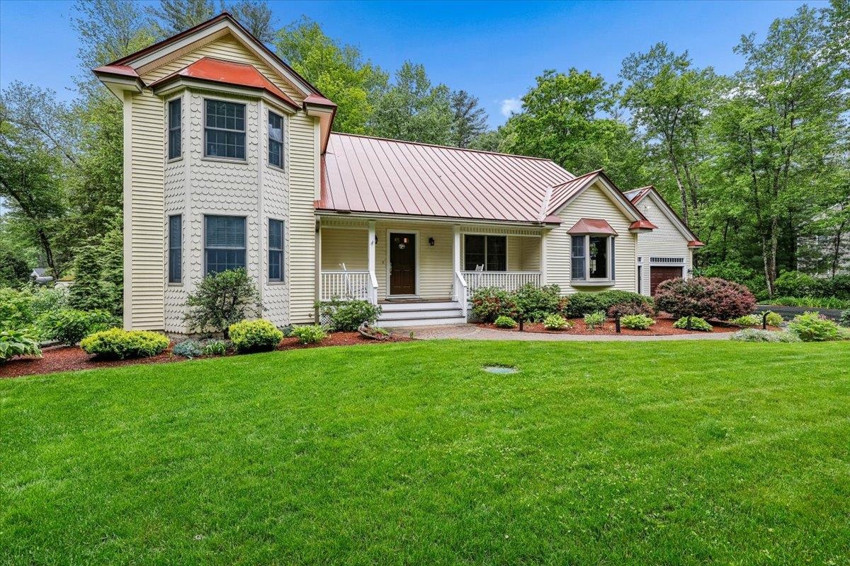 6 Acacia St, Merrimack, NH 03054