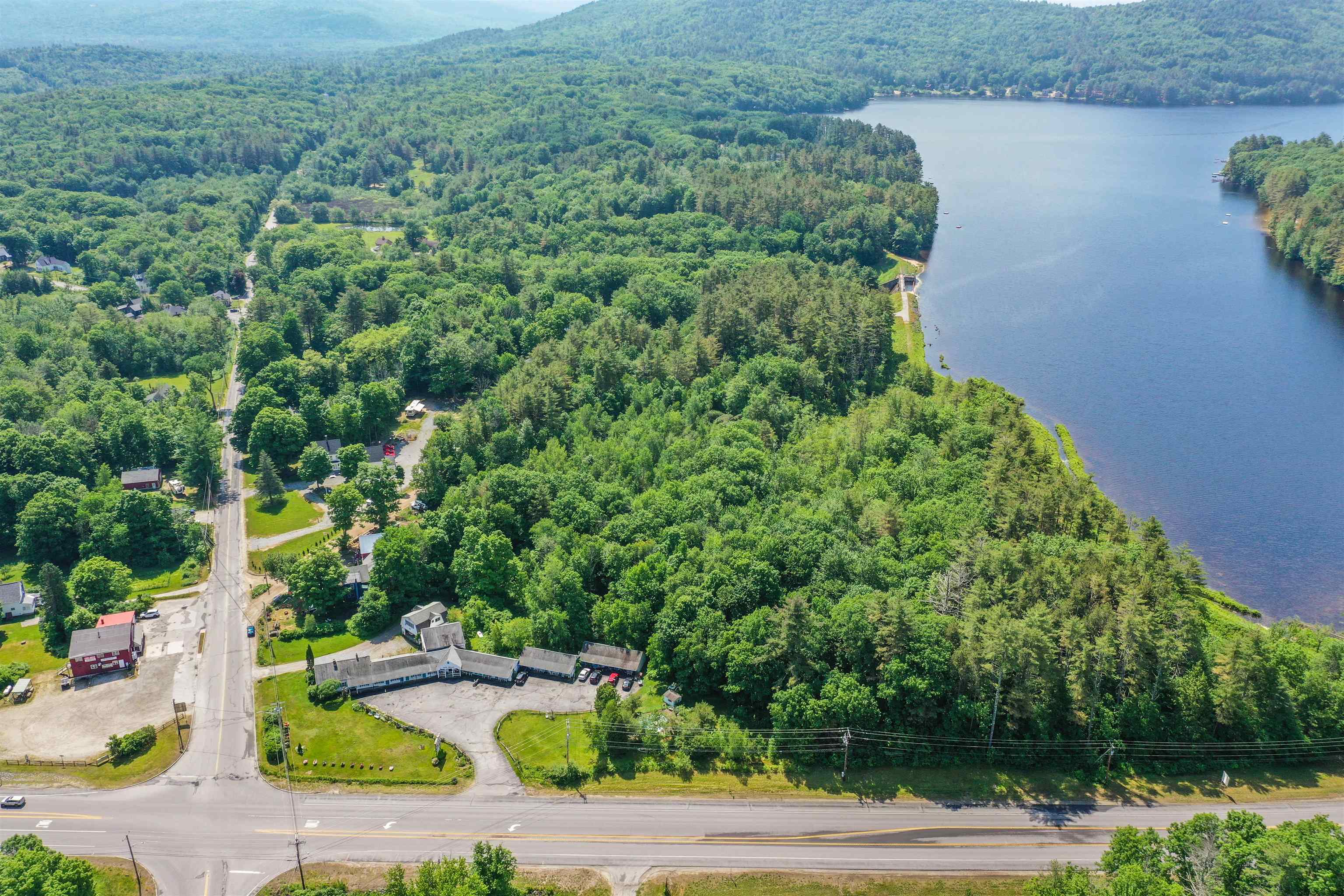 626 West Main St, Hillsborough, NH 03244