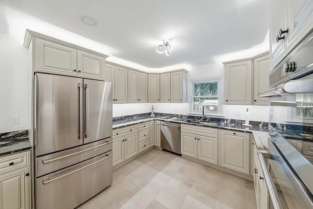 44 Sherwood Meadows, Pembroke, NH 03275