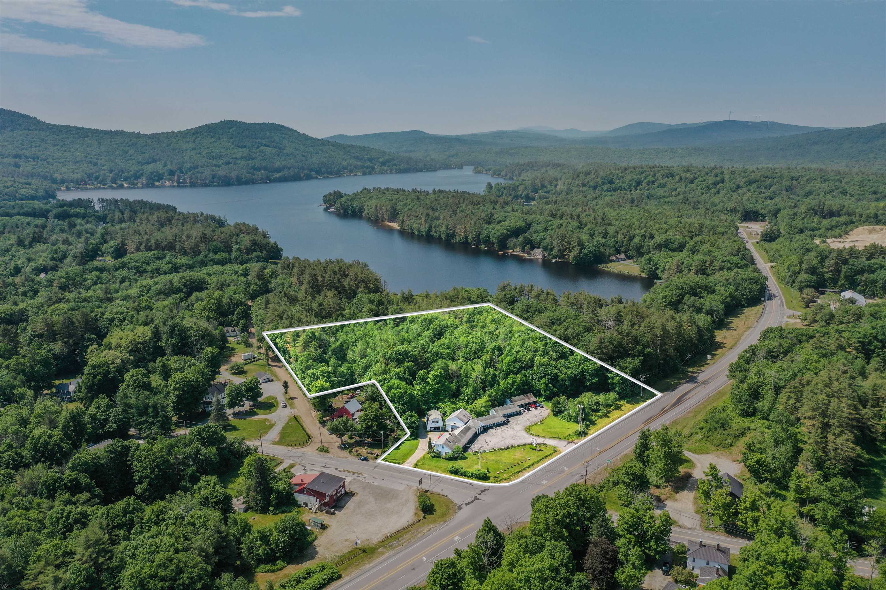 626 West Main St, Hillsborough, NH 03244