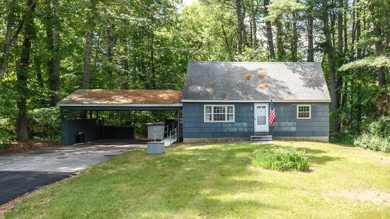 3 Madison Ave, Pelham, NH 03076