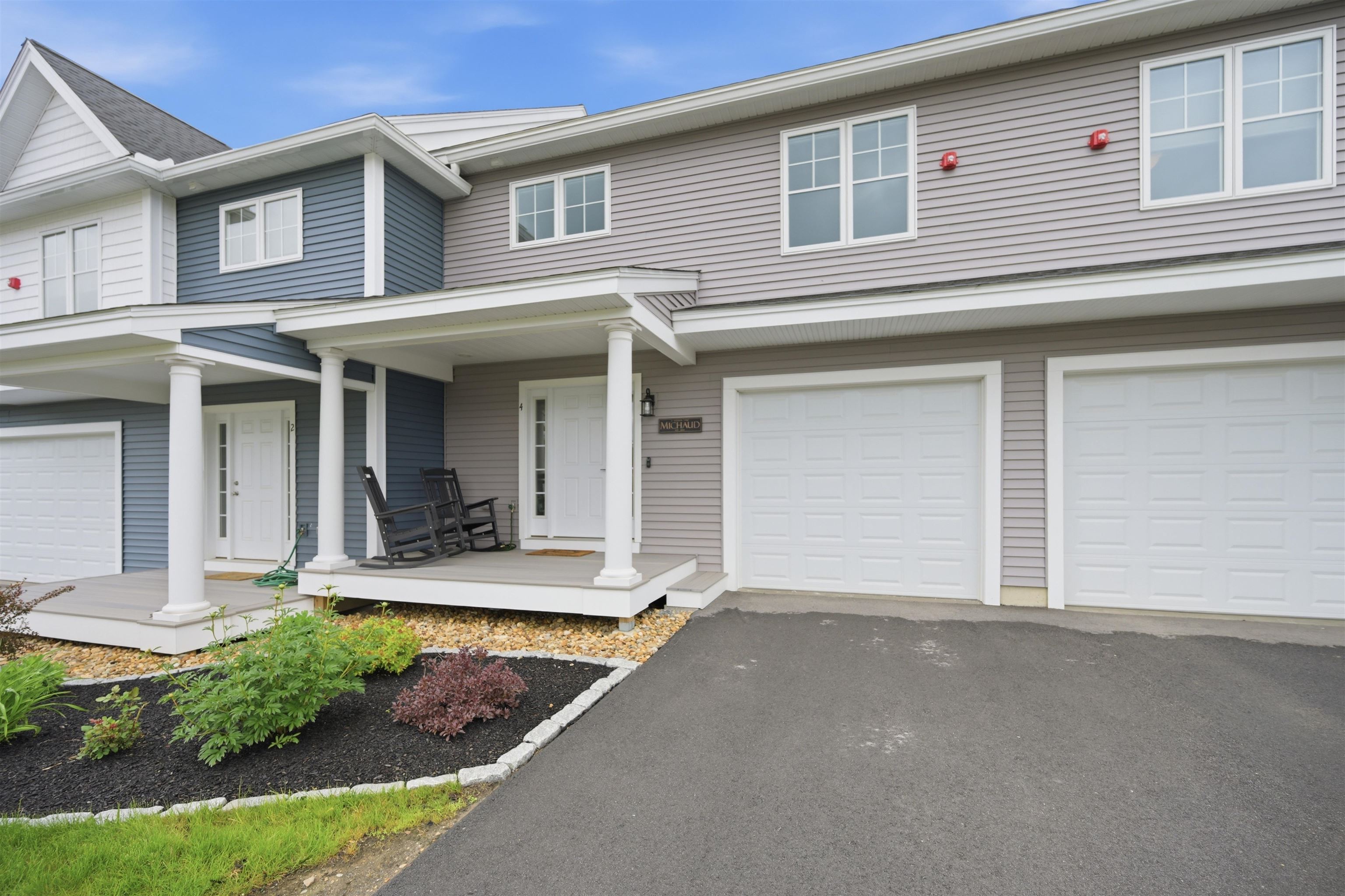 4 Autumn Ln, Raymond, NH 03077