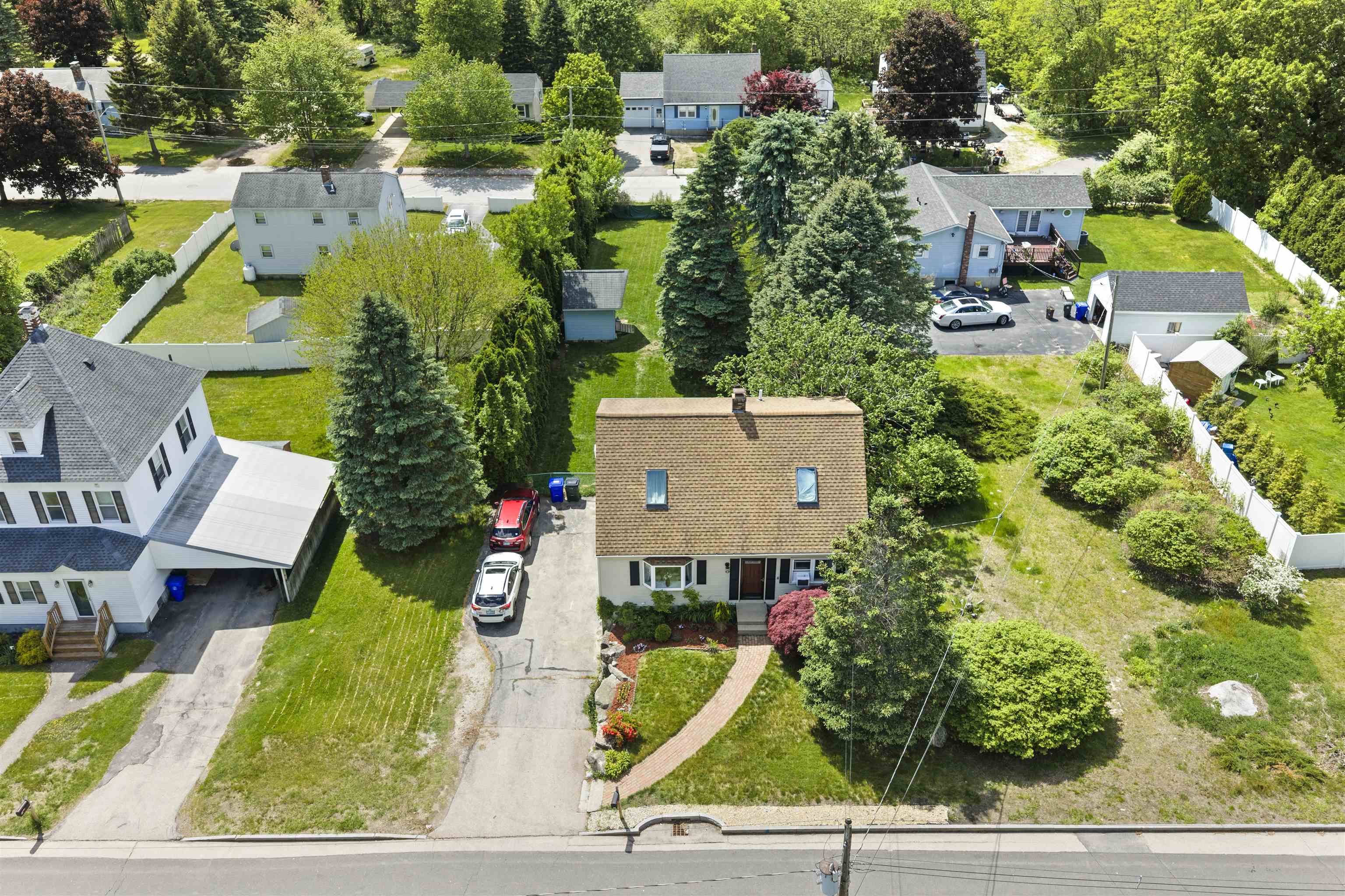 140 Rhode Island Ave, Manchester, NH 03104