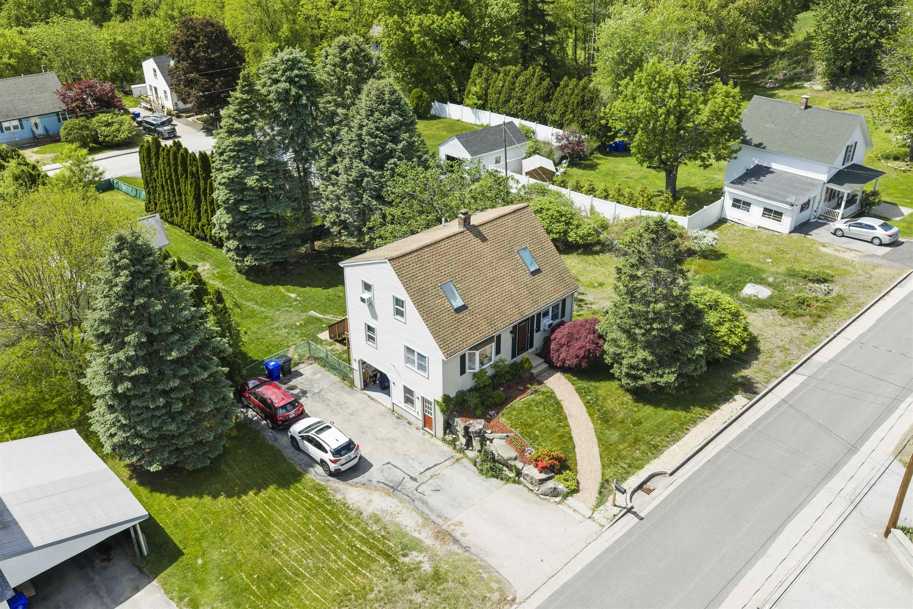 140 Rhode Island Ave, Manchester, NH 03104