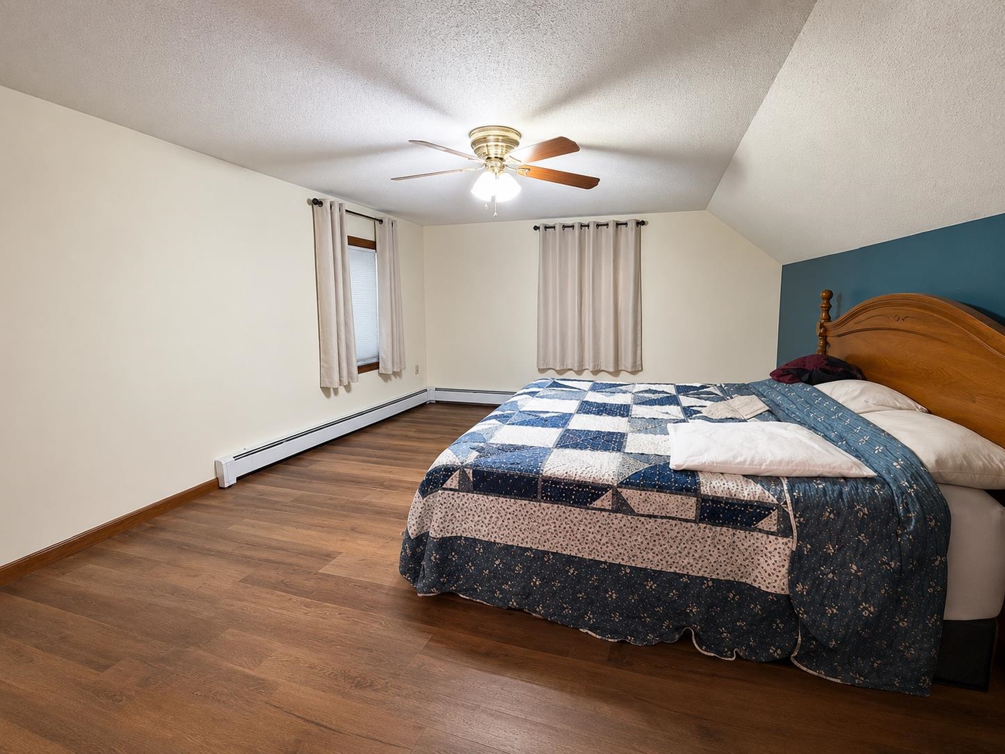 20 Church St, Gorham, NH 03581