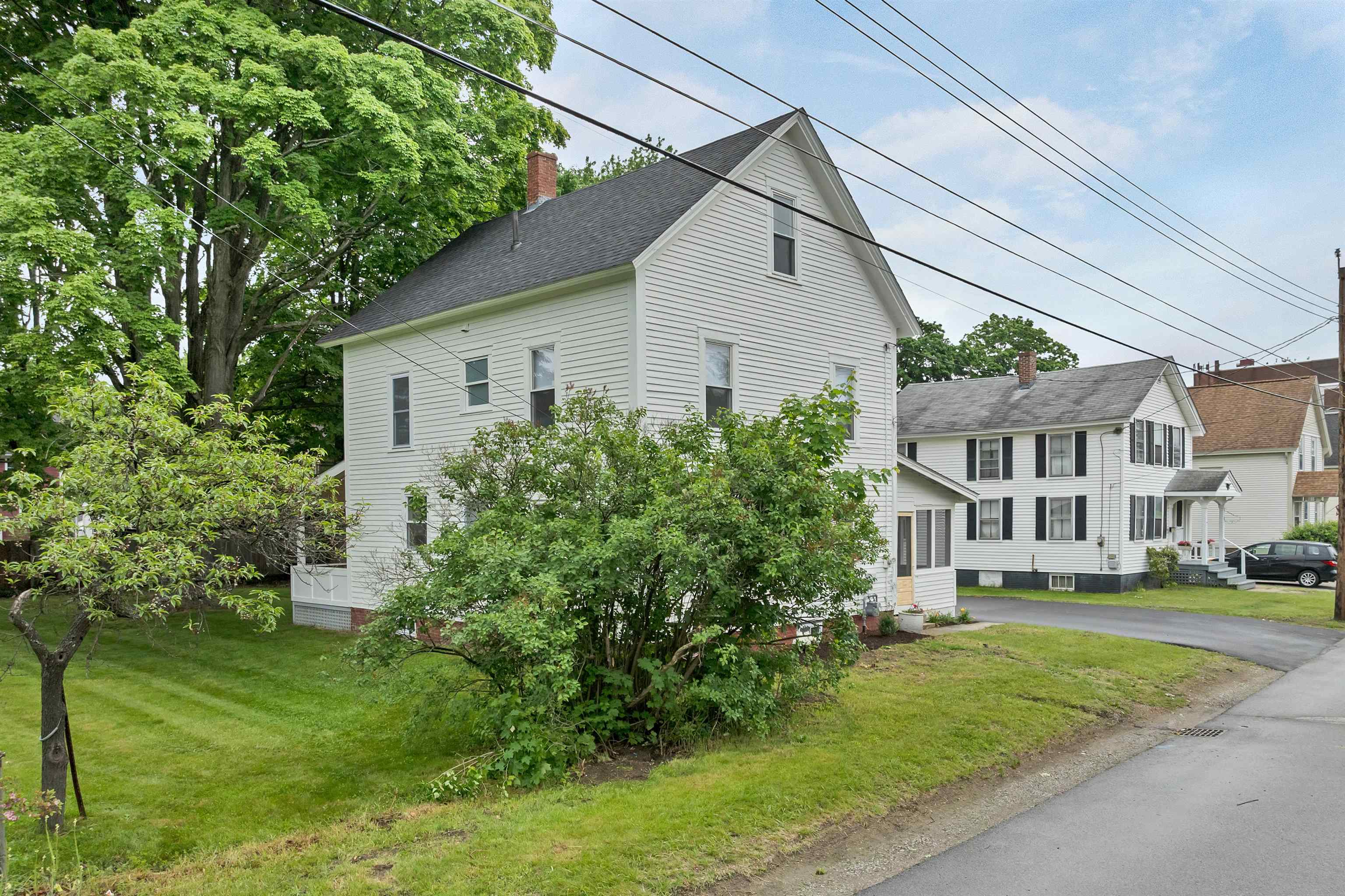 33 Spruce St, Concord, NH 03301