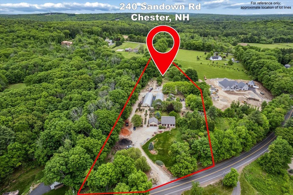240 Sandown Rd, Chester, NH 03036