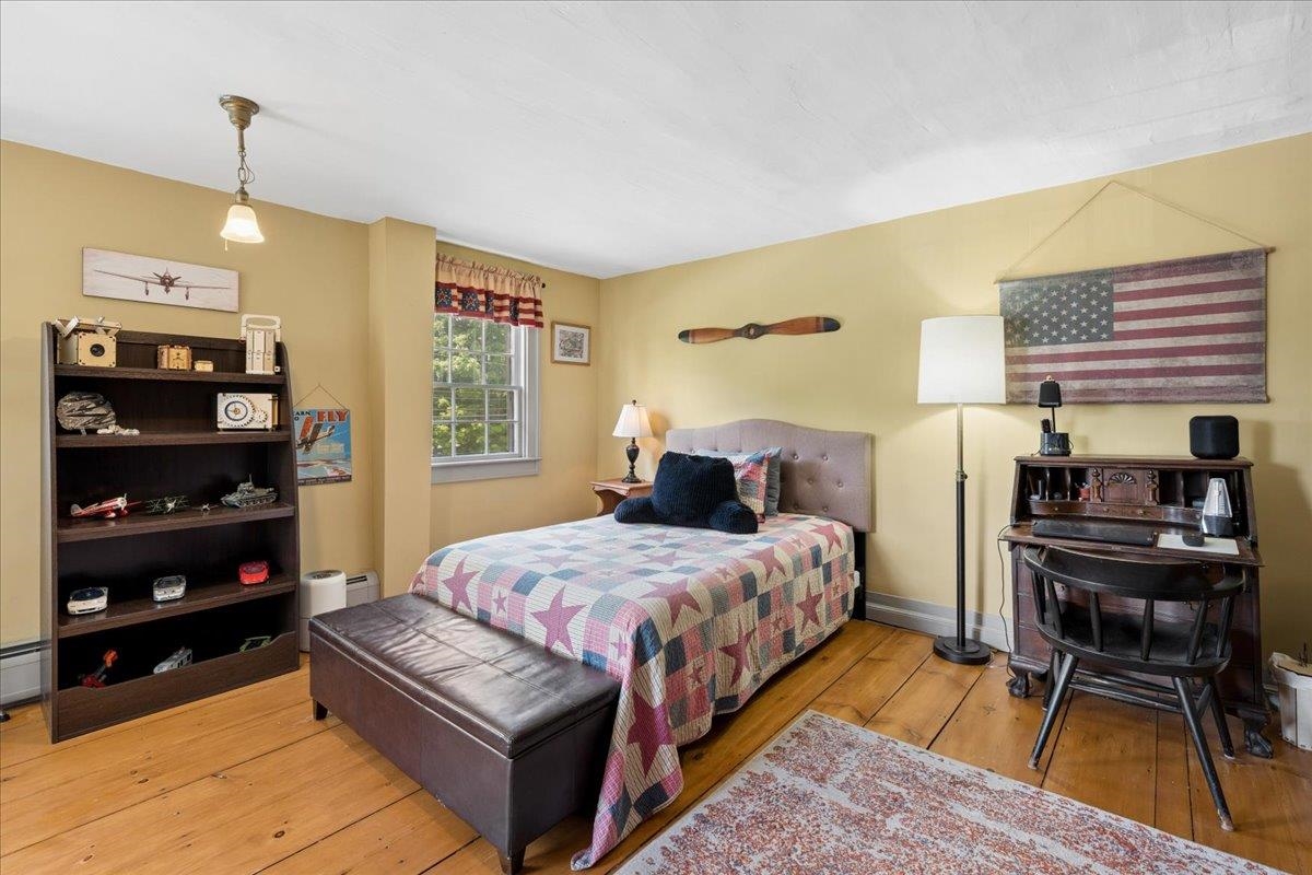 11 Stark N Hw, Dunbarton, NH 03046
