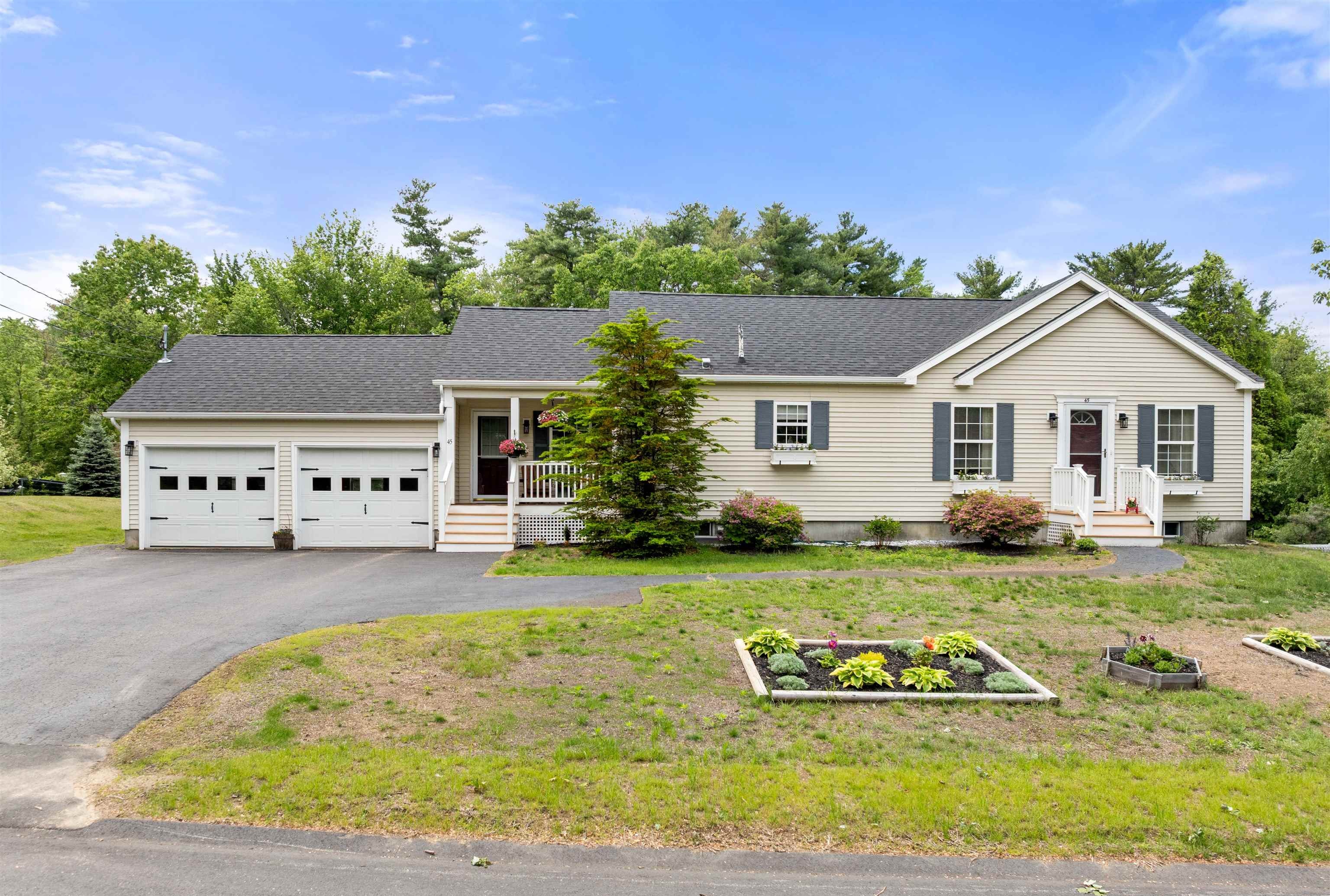 45 Old Prescott Hill Rd, Laconia, NH 03246
