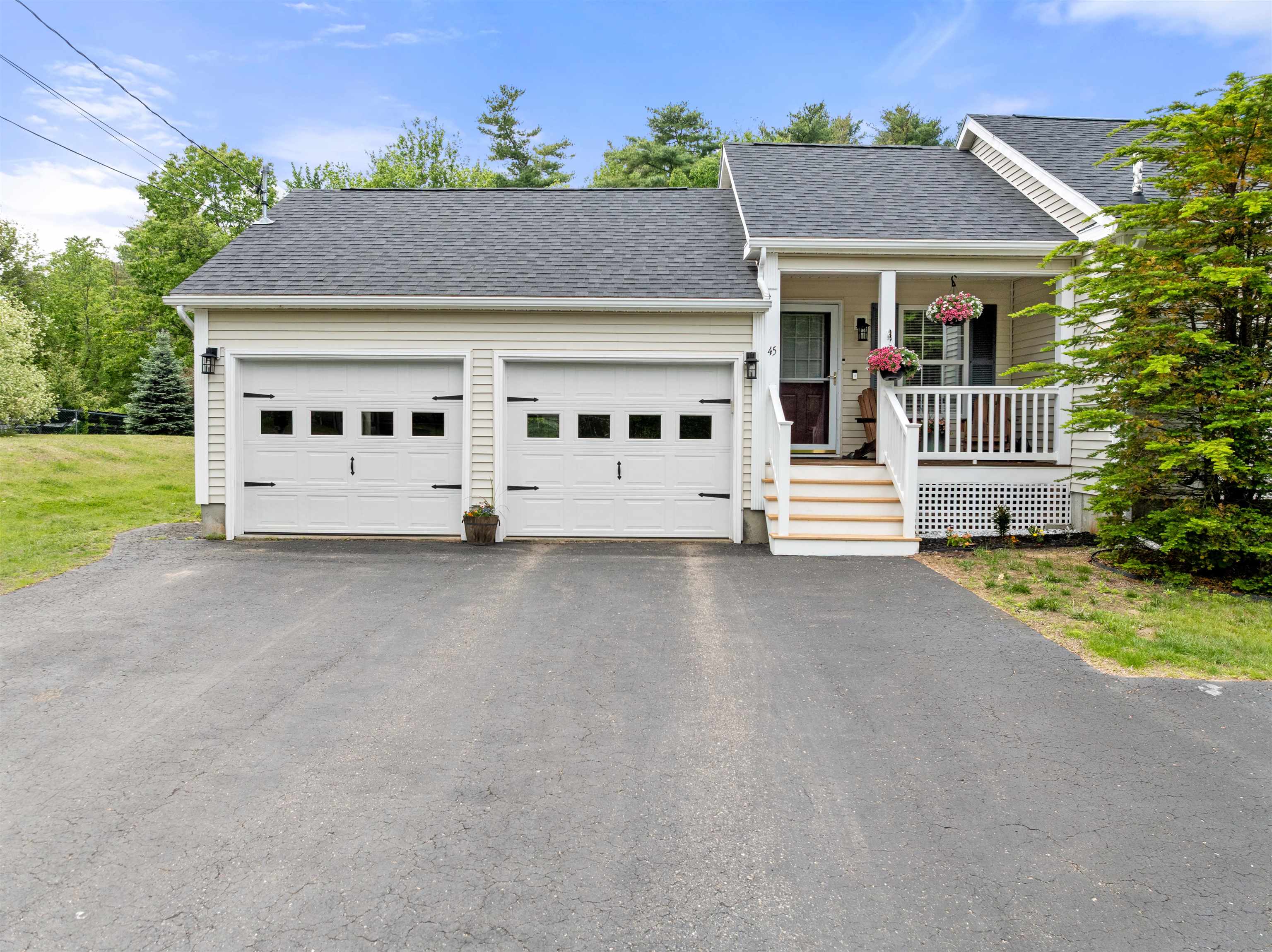 45 Old Prescott Hill Rd, Laconia, NH 03246