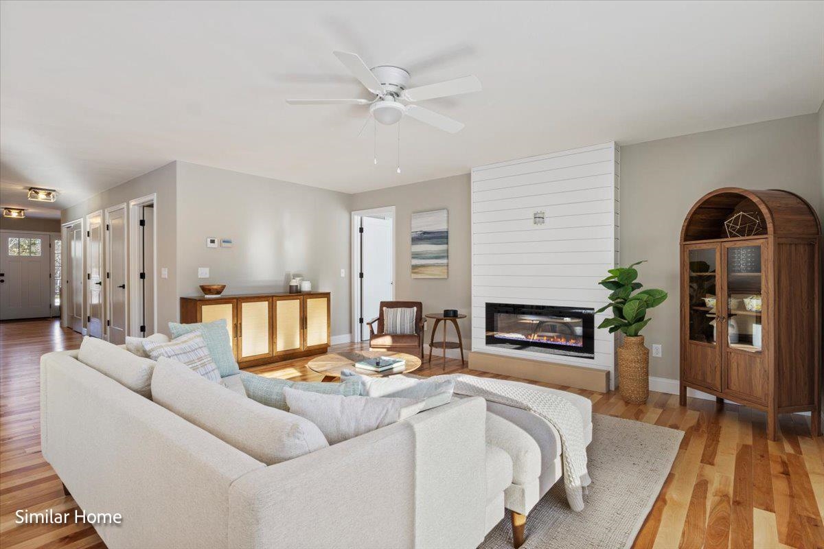 36 Edgewater Dr, Brentwood, NH 03833