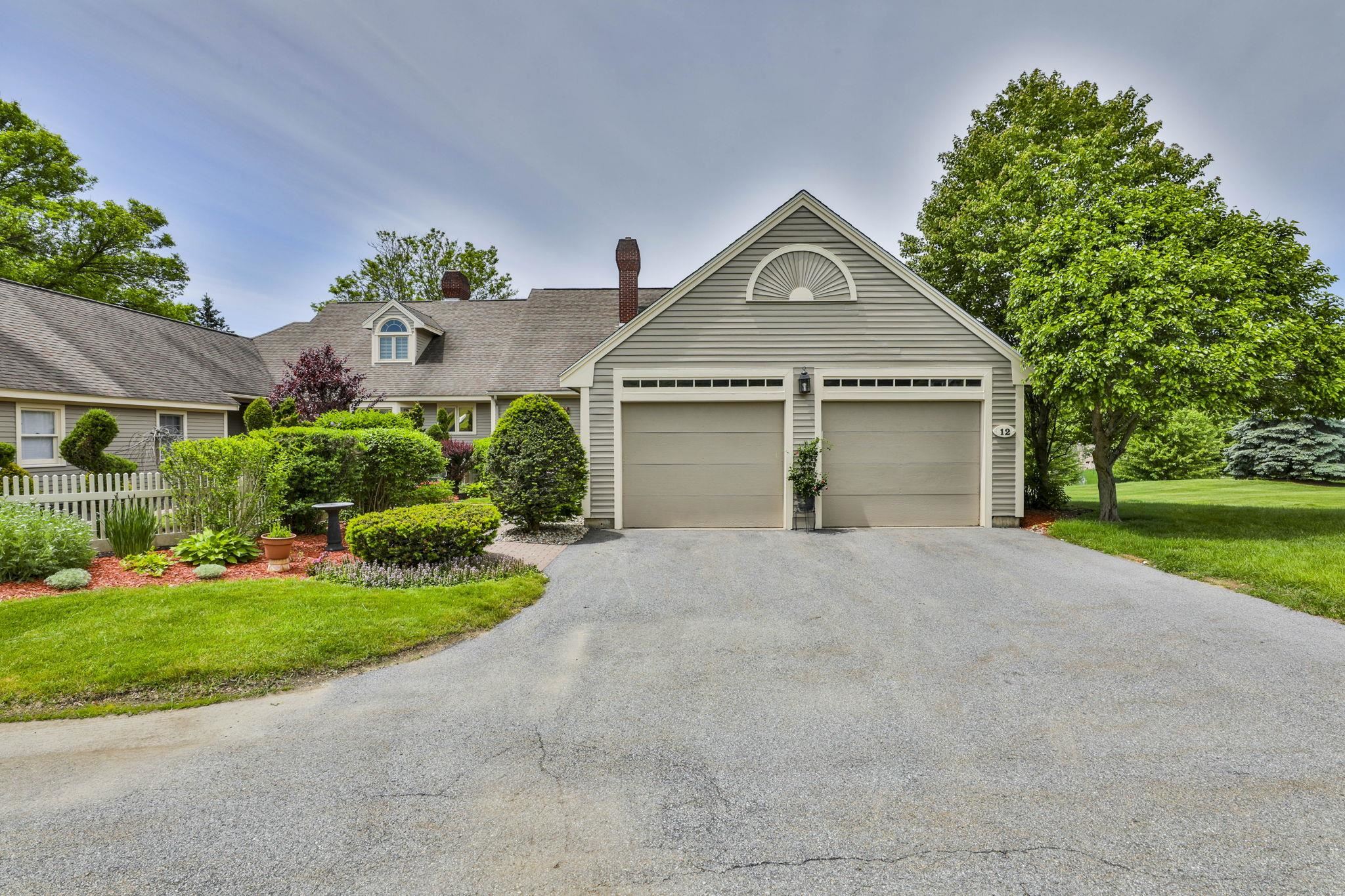 12 Wright Farm Rd, Atkinson, NH 03811