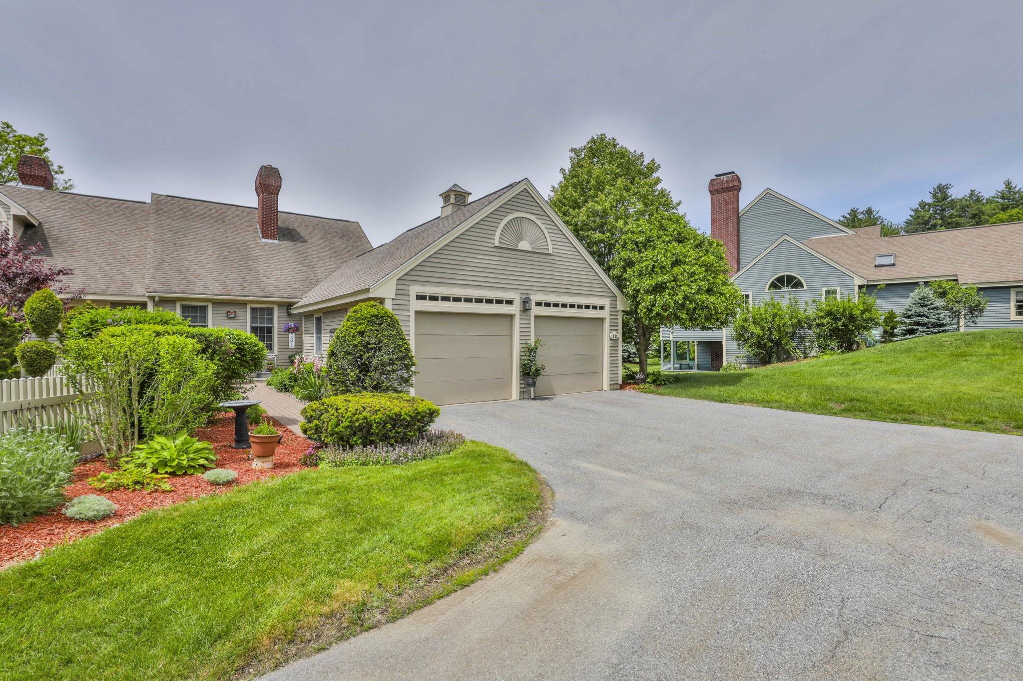 12 Wright Farm Rd, Atkinson, NH 03811