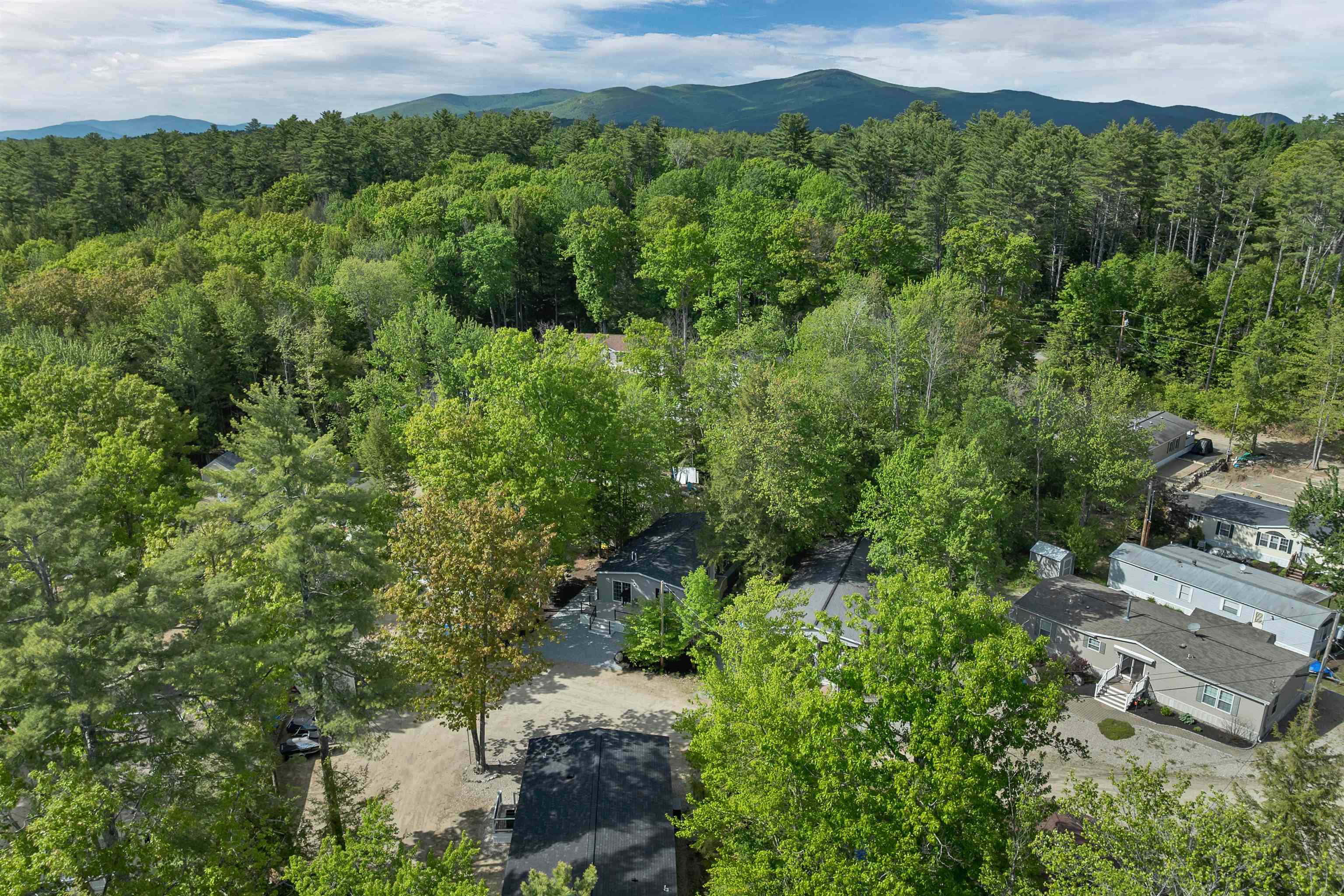 7 Shady Ln, Tuftonboro, NH 03816