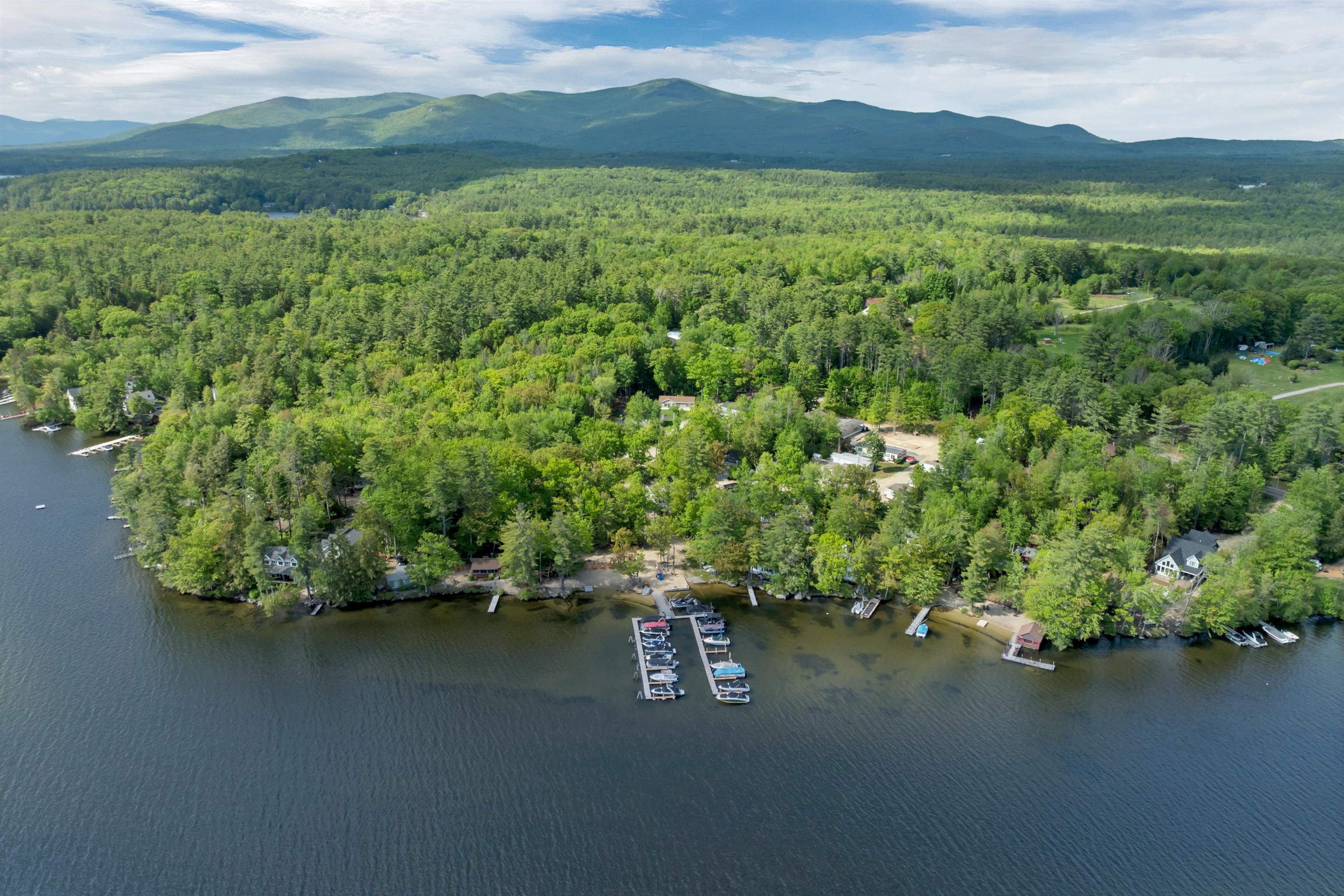7 Shady Ln, Tuftonboro, NH 03816