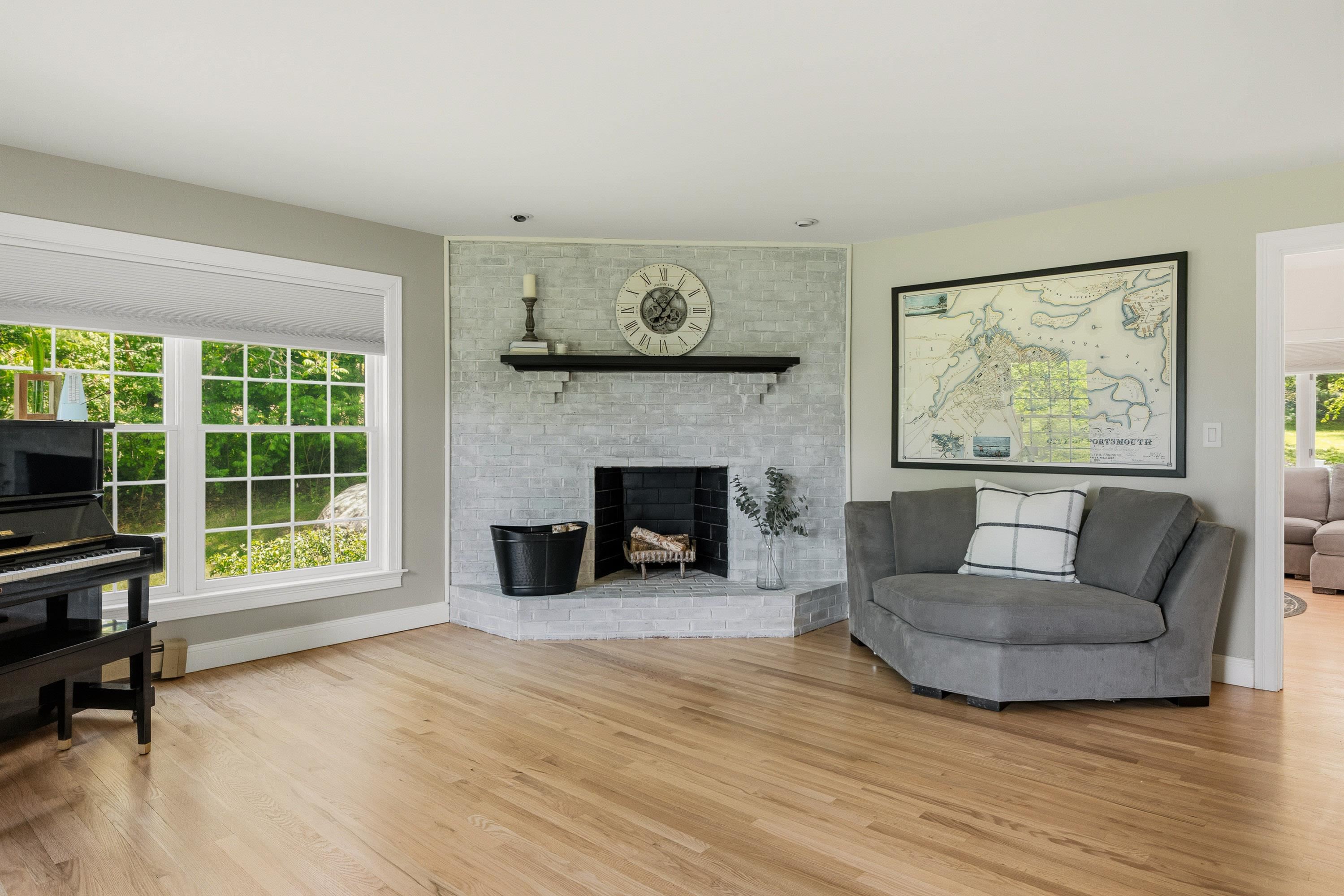 108 Tidewater Farm Rd, Stratham, NH 03885