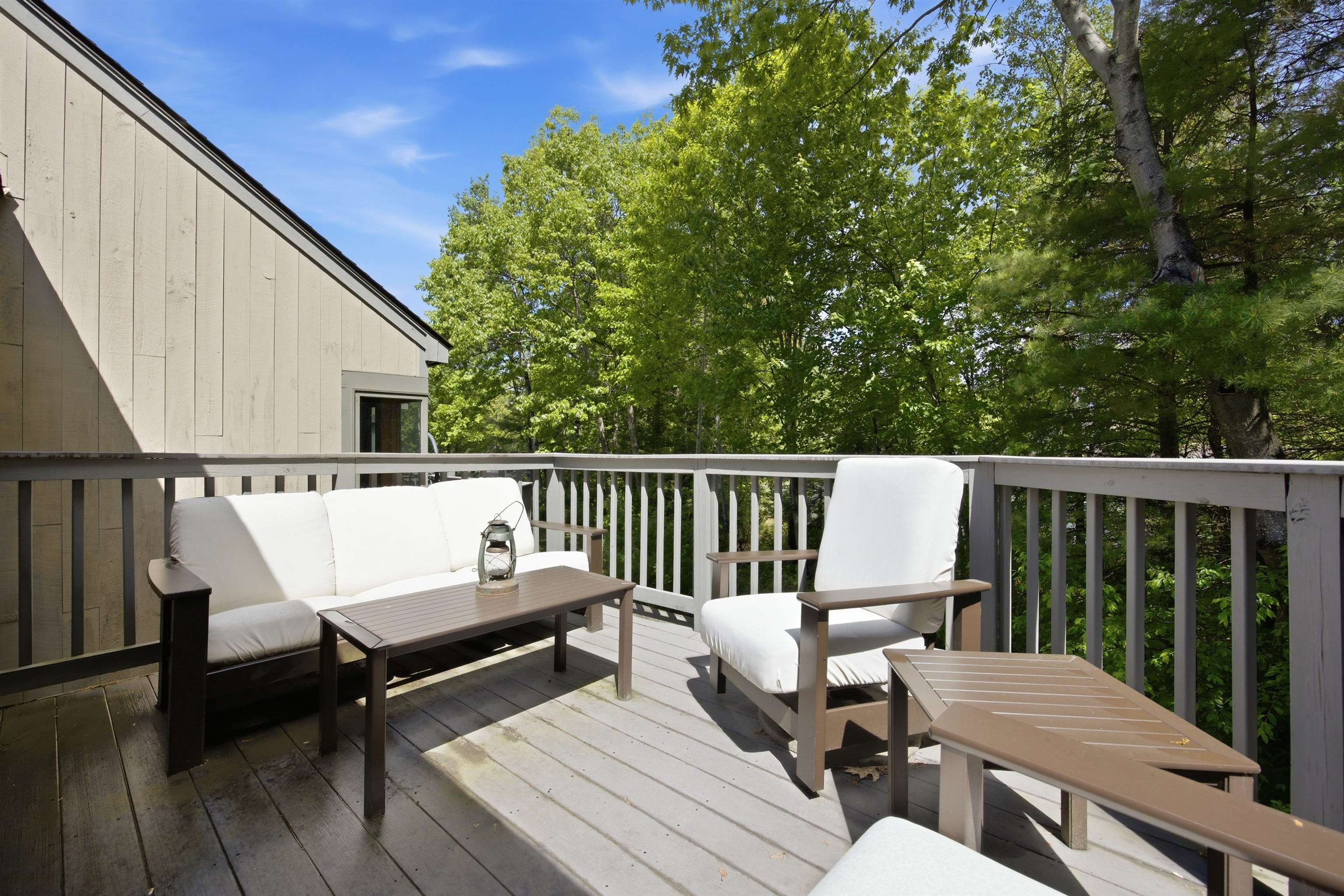 2696 Lake Shore Rd, Gilford, NH 03249