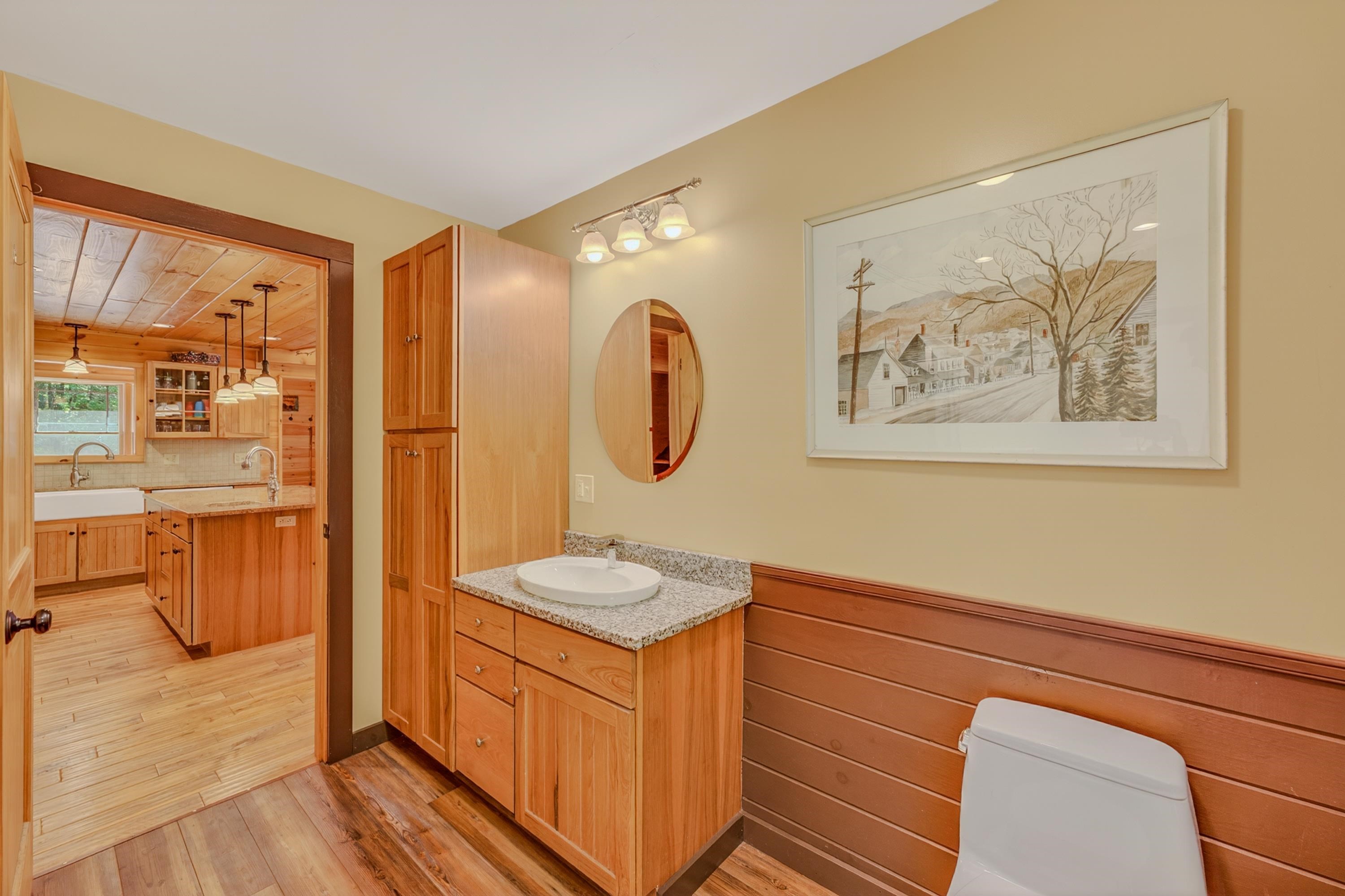 1560 Cherry Valley Rd, Bethlehem, NH 03574