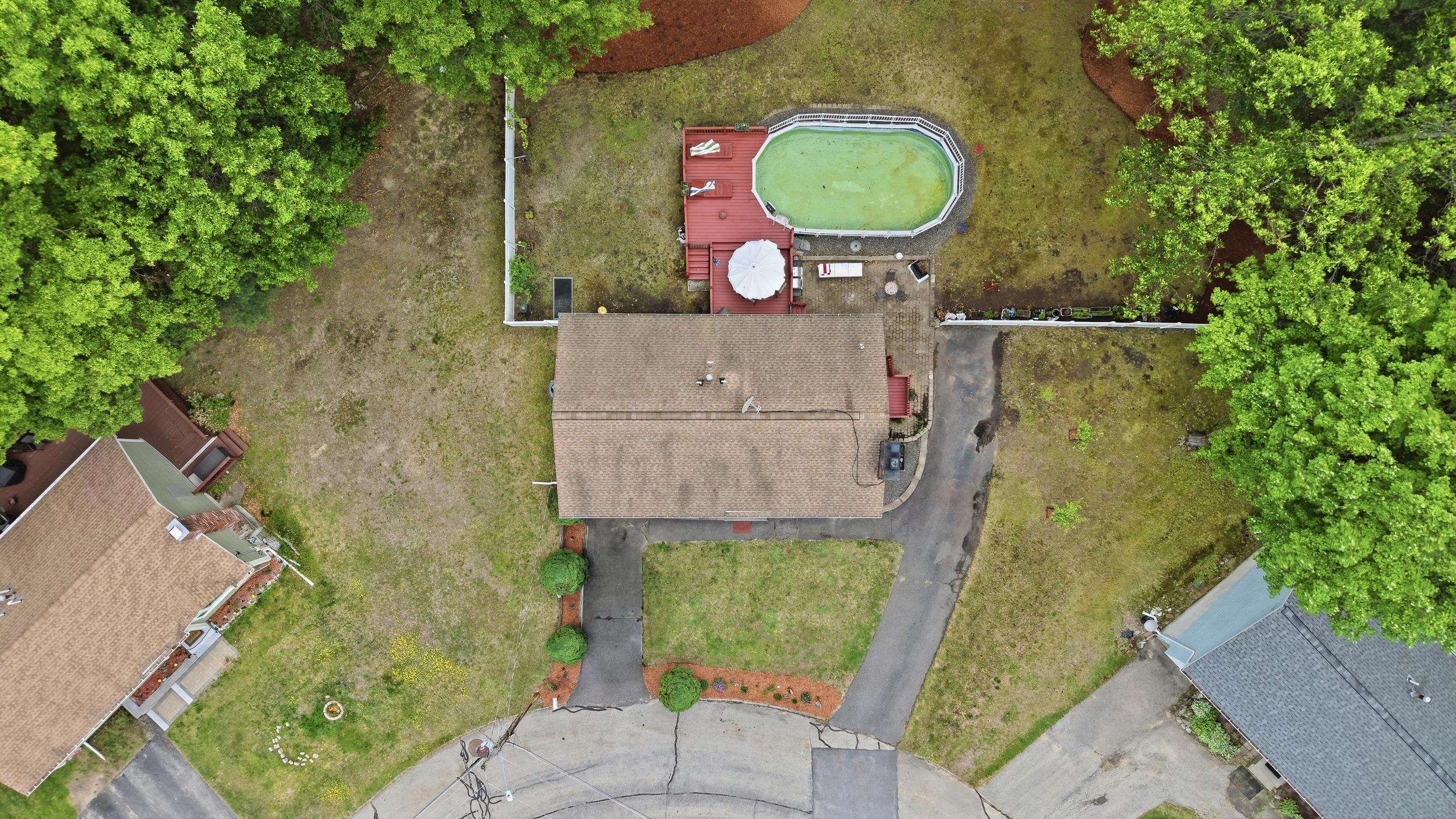 24 Jennifer Dr, Nashua, NH 03062
