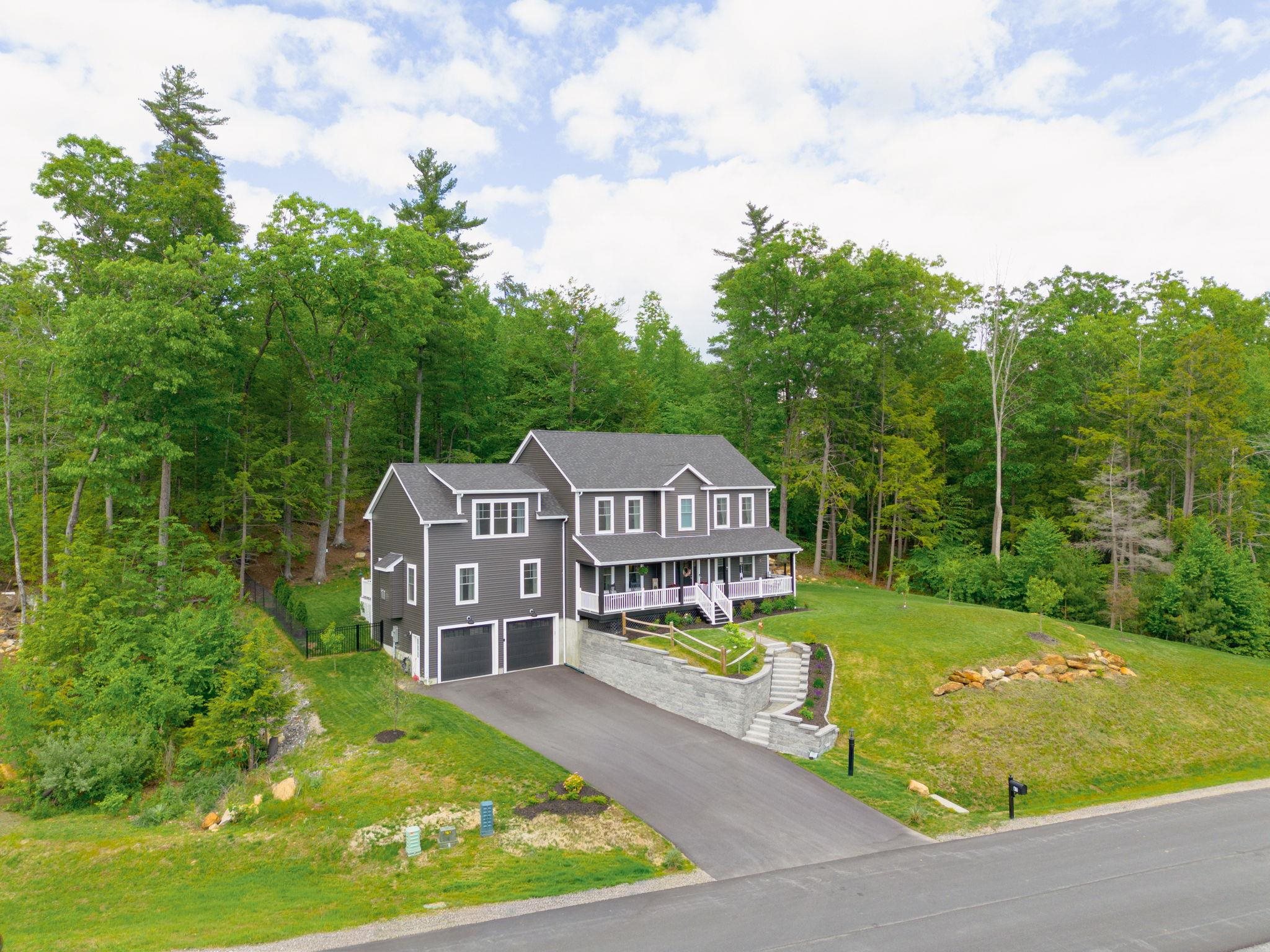 47 Indian Rock Rd, Bedford, NH 03110