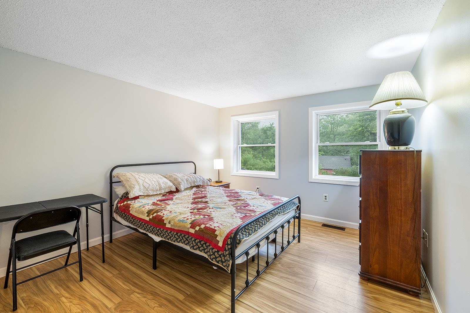 162 Hodgdon Rd, Weare, NH 03281