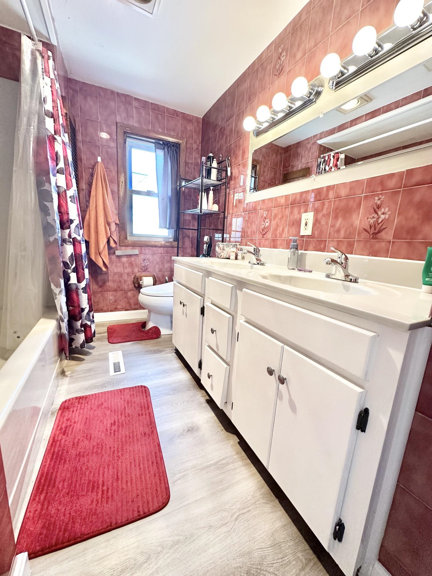 First Floor Bathroom