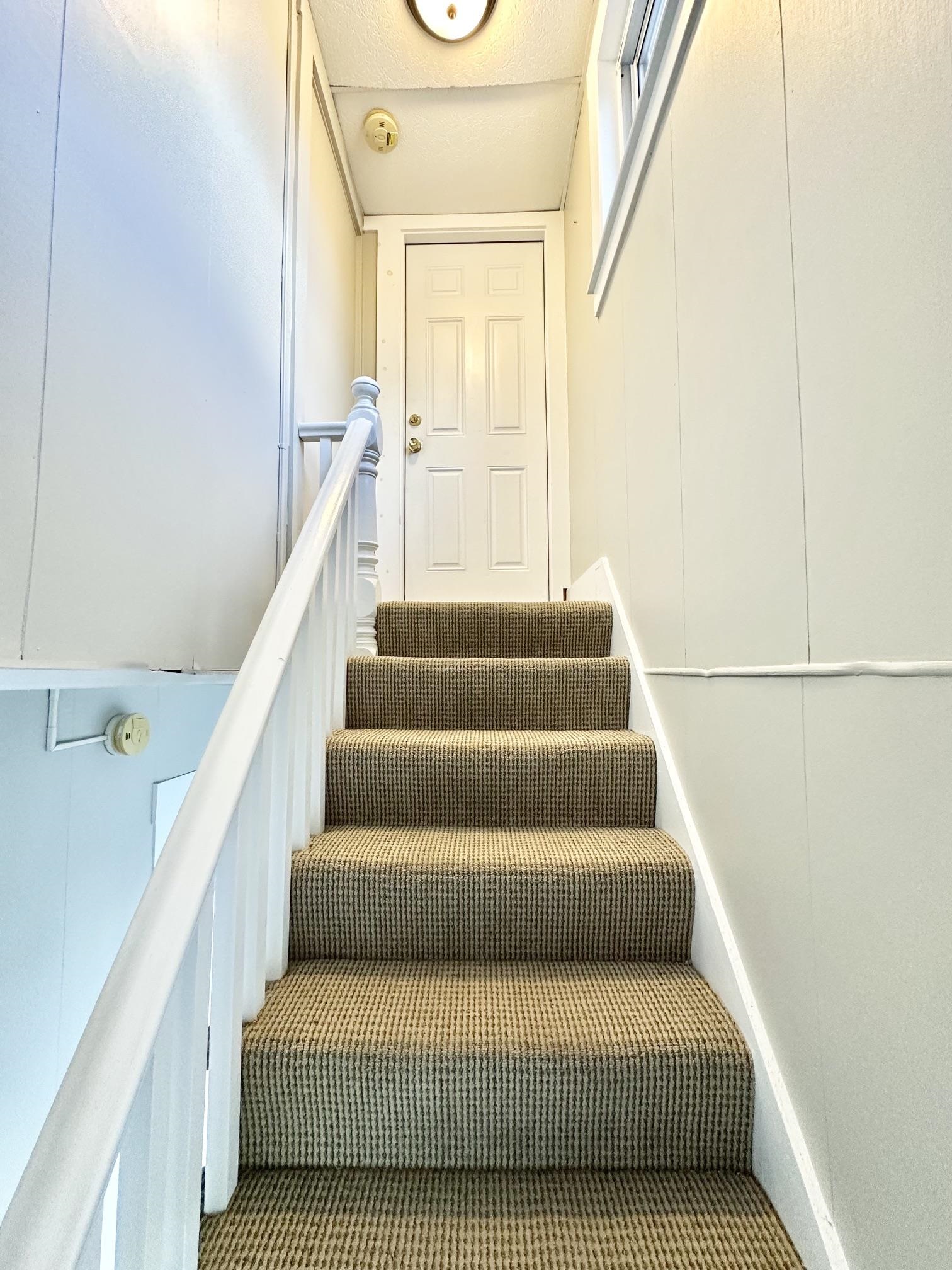 Second Floor Entry
