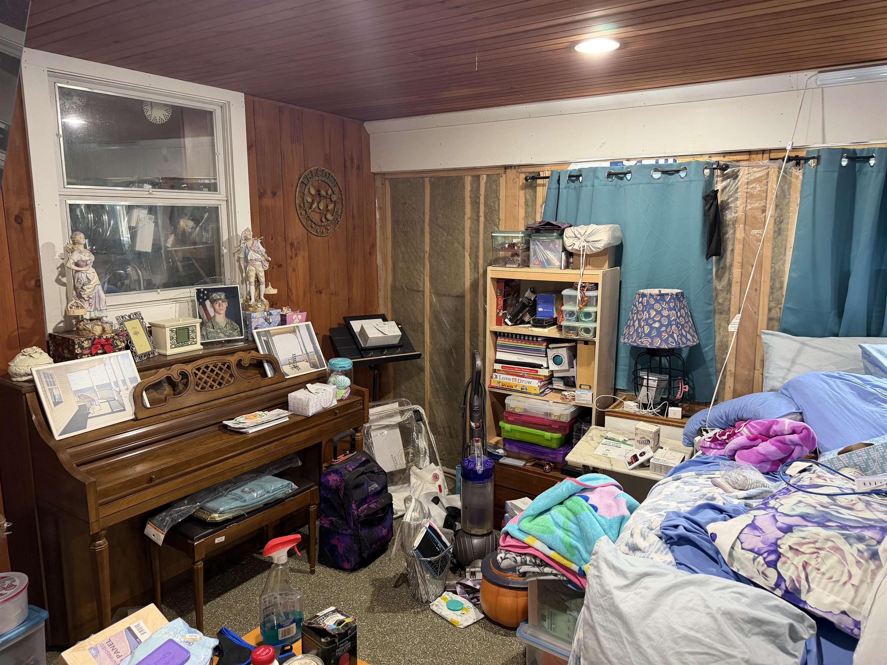 144 Chipmunk Ln, Tamworth, NH 03817