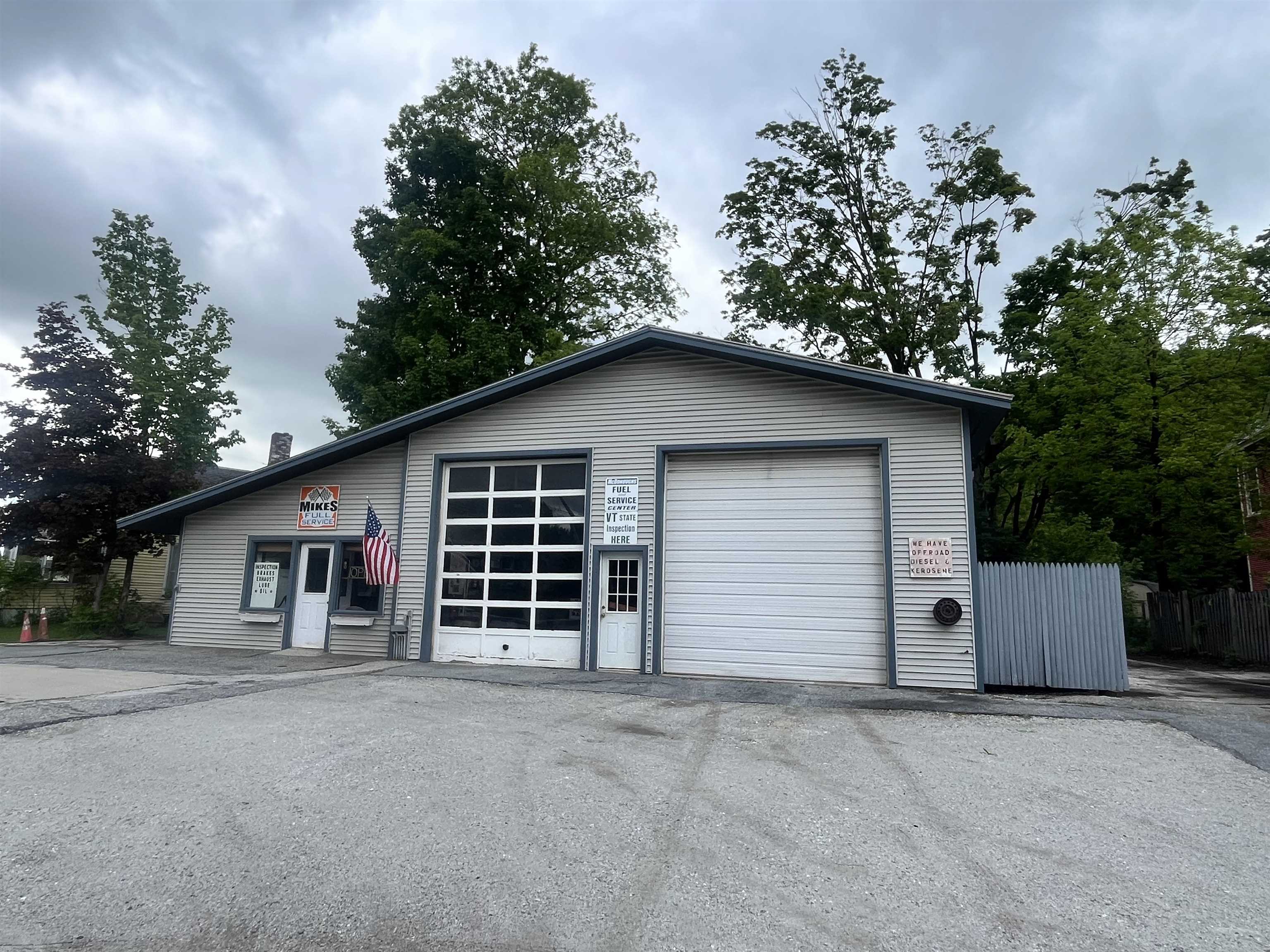Brandon VT&nbsp;Commercial Property for sale $$440,000 $226 per sq.ft.