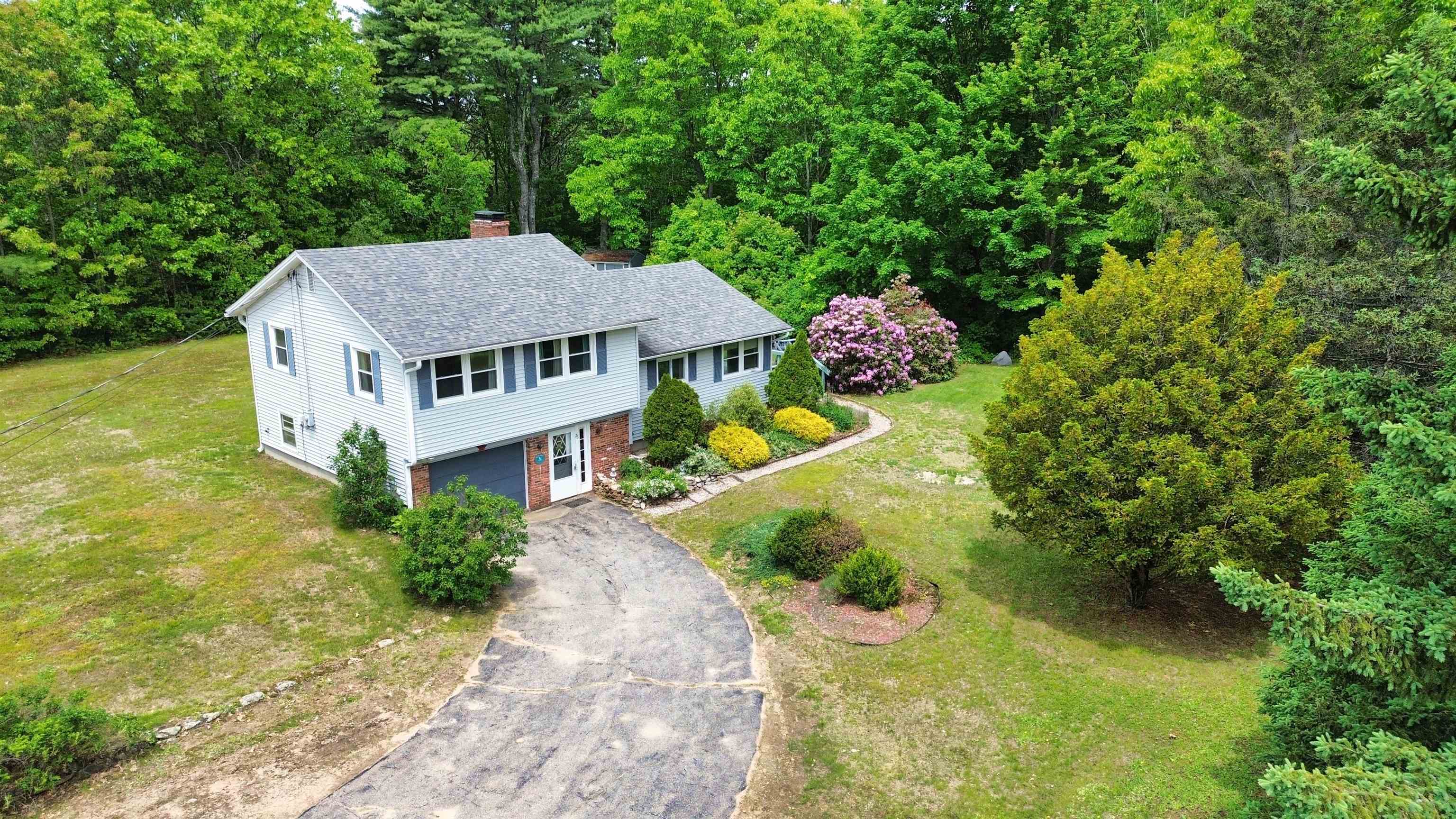 23 Joanne Ter, Laconia, NH 03246