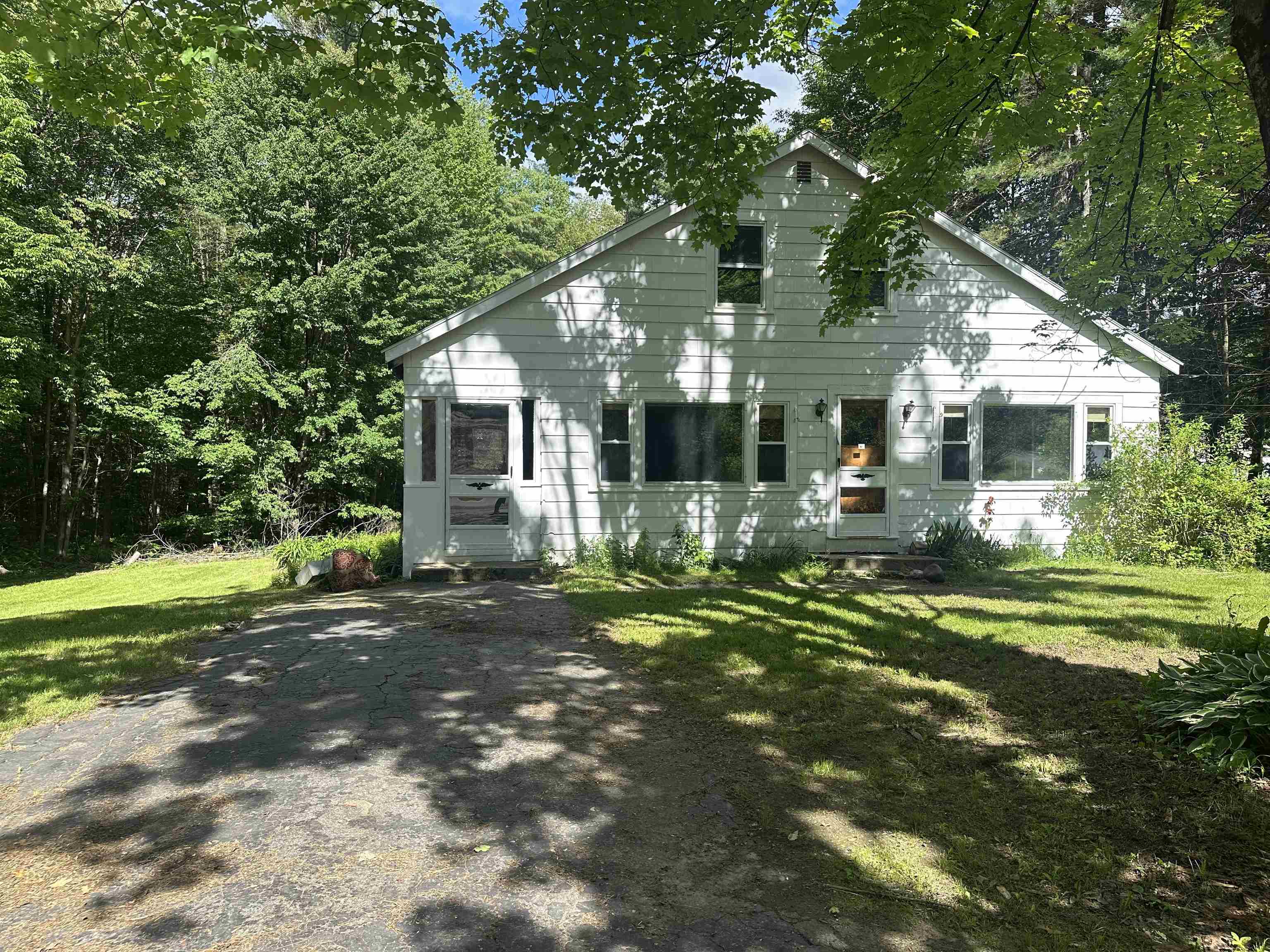85 Holt Rd, Wilton, NH 03086