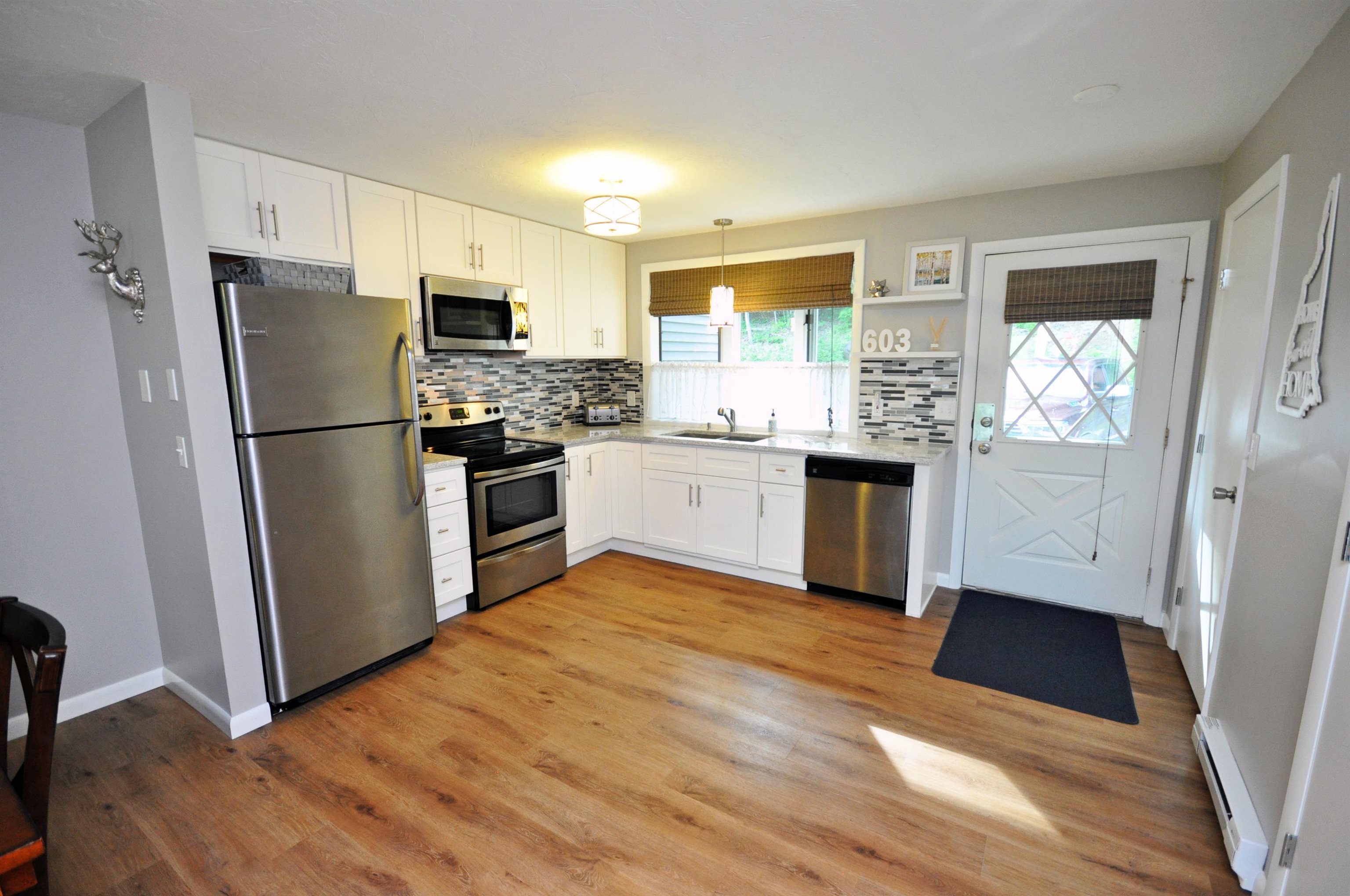 17 Village West Dr, Bristol, NH 03222