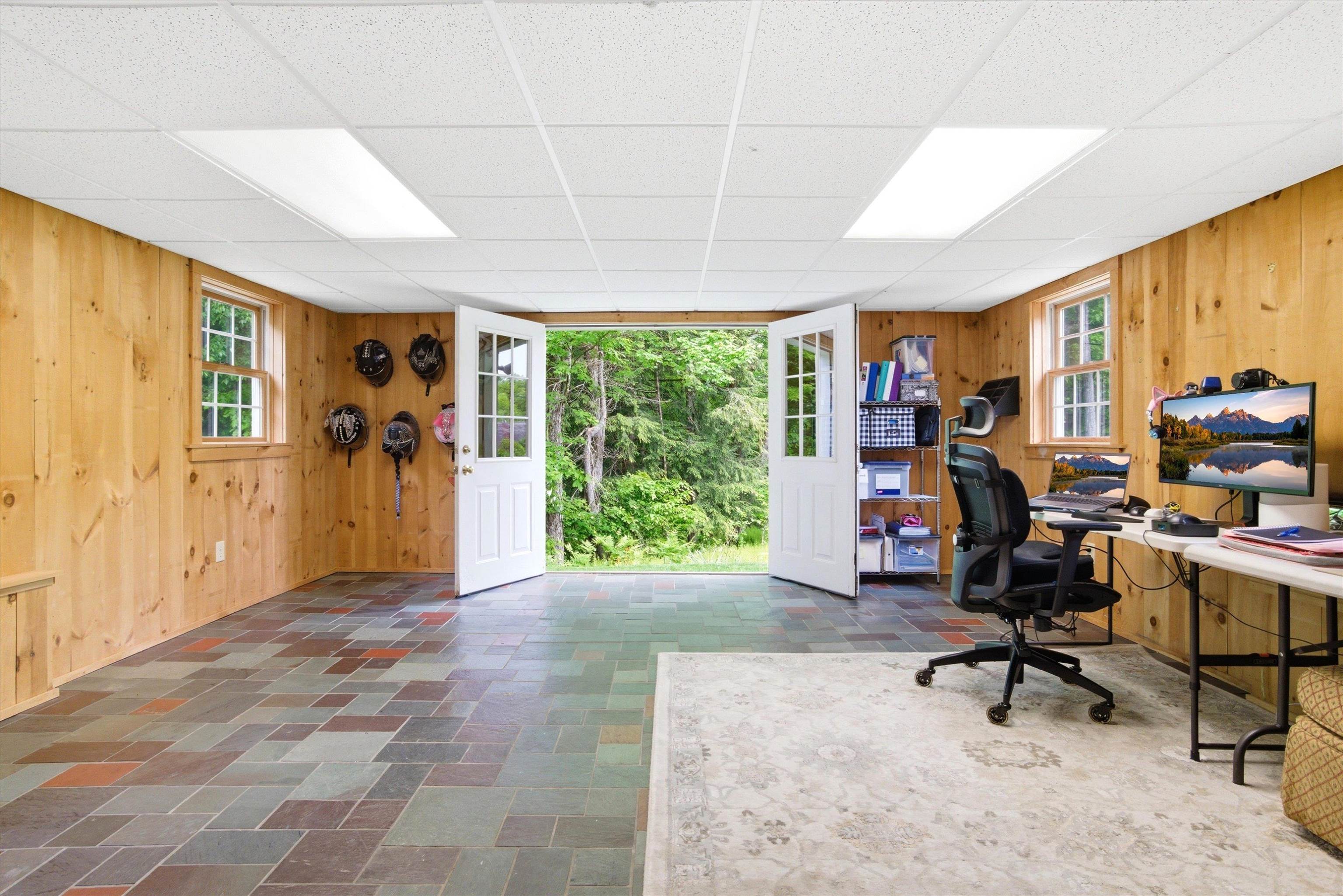49 Reynolds Dr, Peterborough, NH 03458