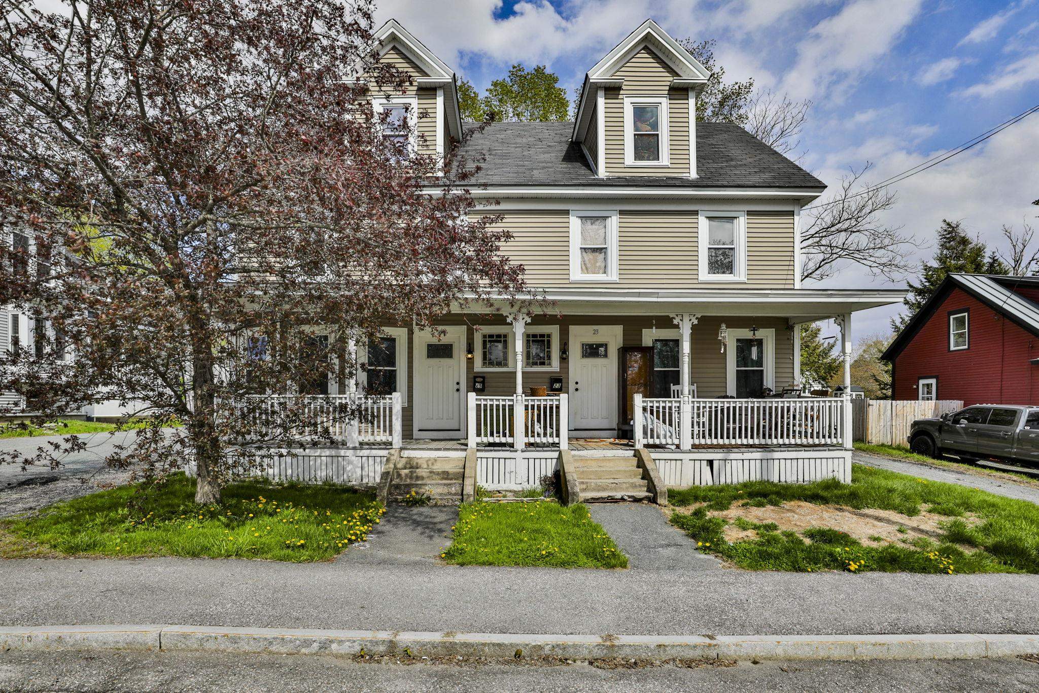 23-25 Beech St, Newport, NH 03773