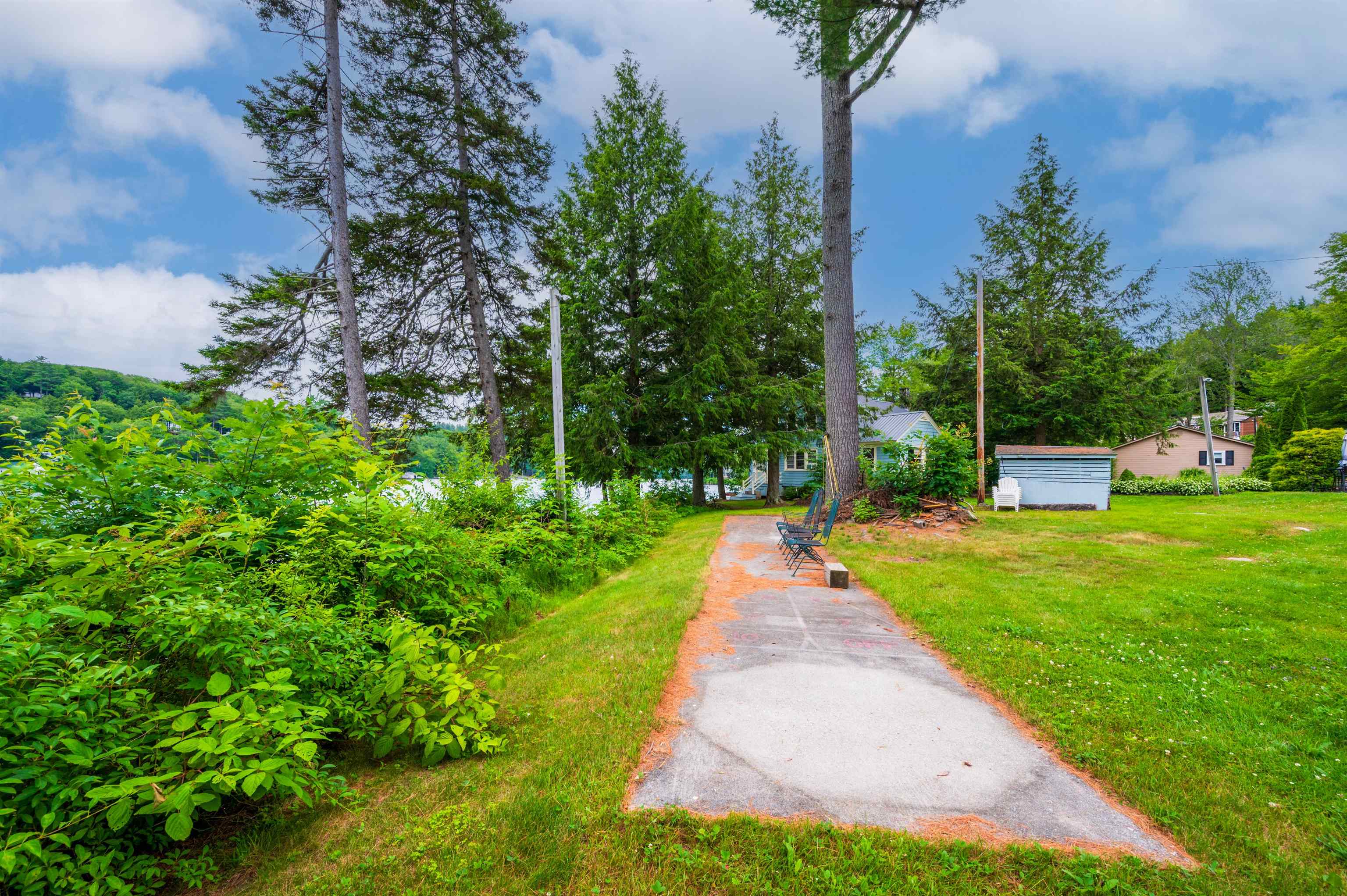 772 Jobs Creek Rd, Sunapee, NH 03782