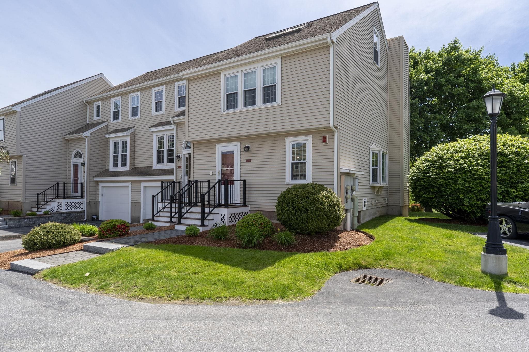 11 Sundown Dr, Derry, NH 03038