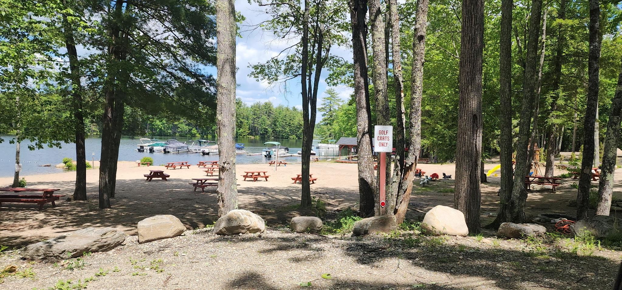 122 Mohegan Dr, Rochester, NH 03867